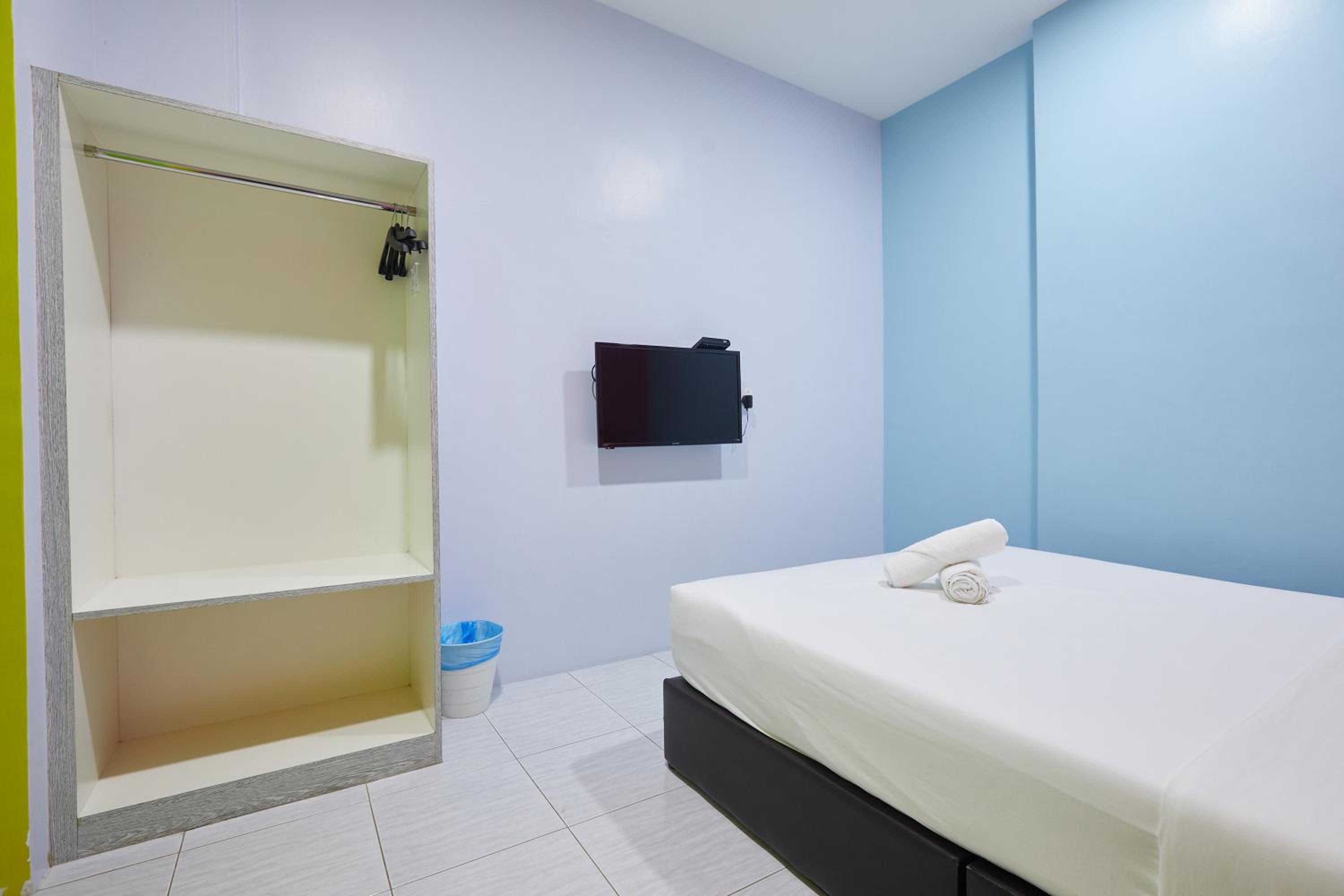 Standard Queen Room - Photo 3