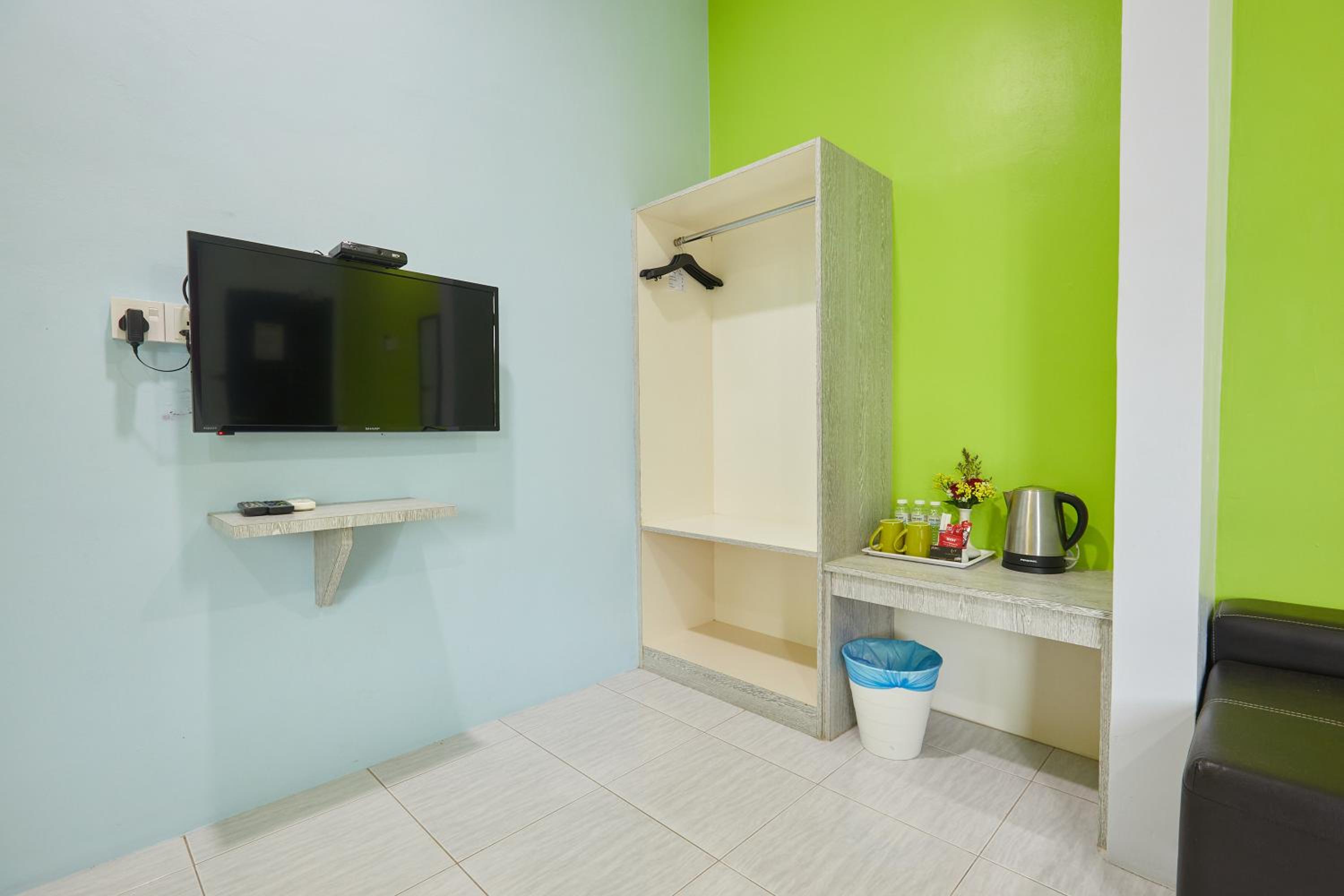 Deluxe Triple Room - Photo 7