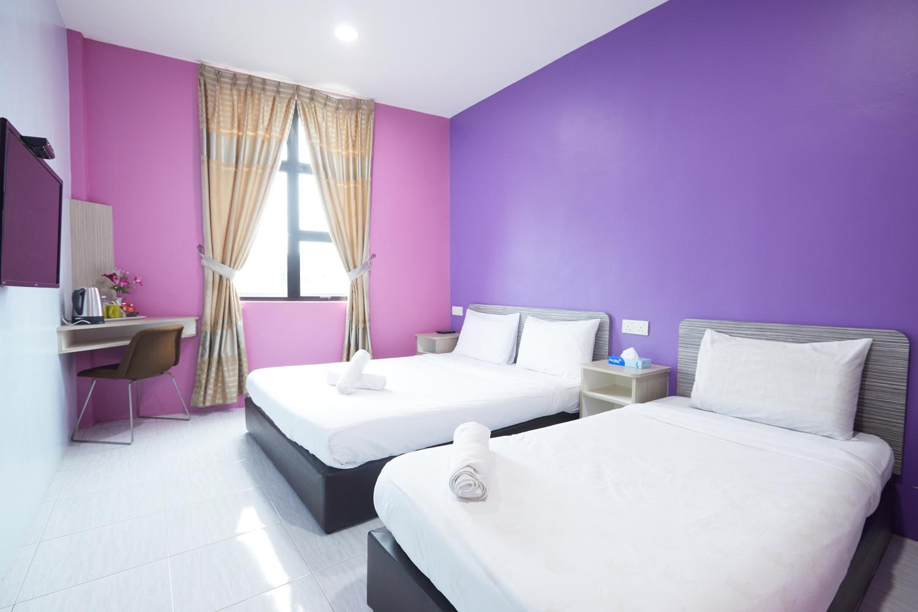 Triple Room - Photo 2