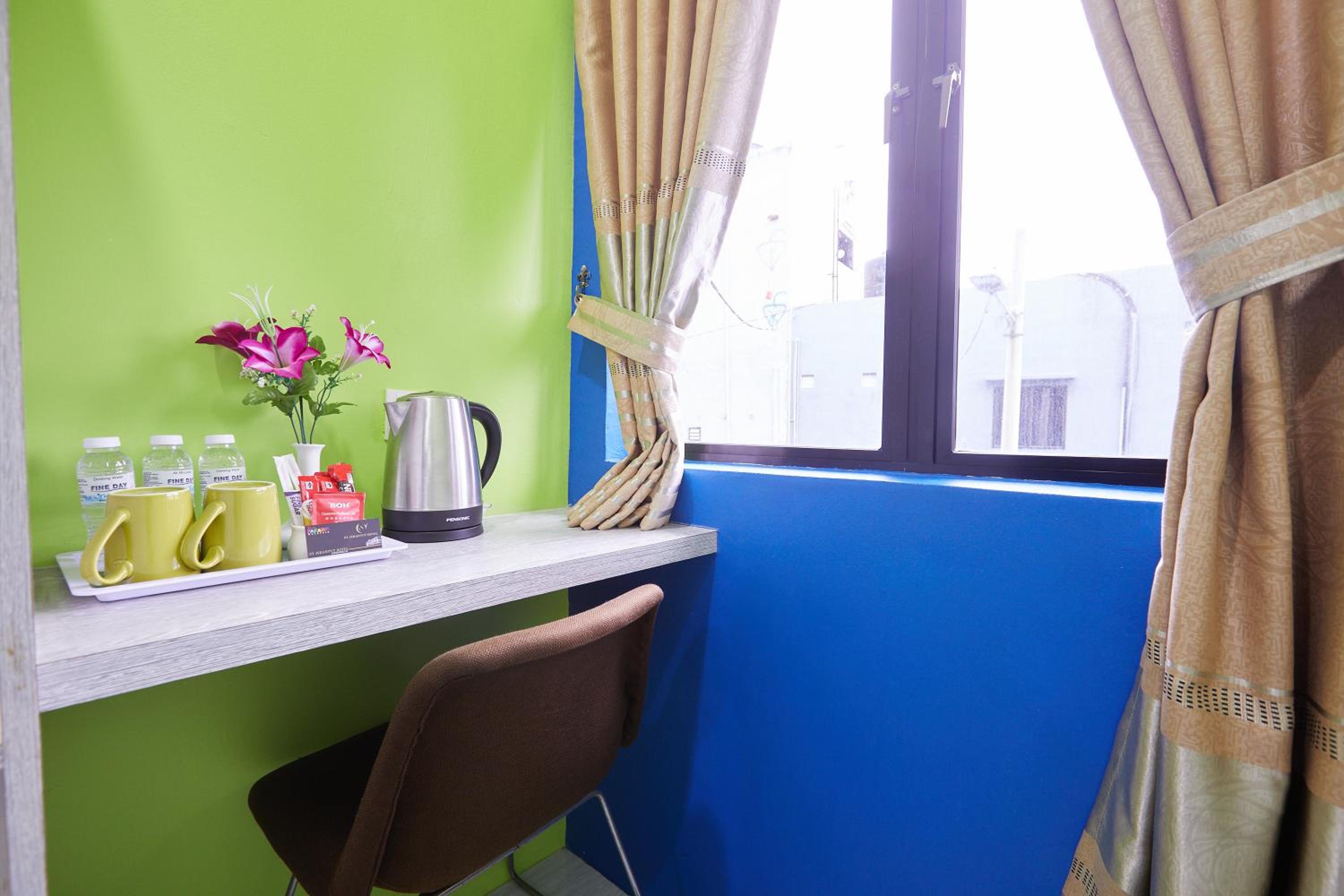Standard King Room - Photo 4