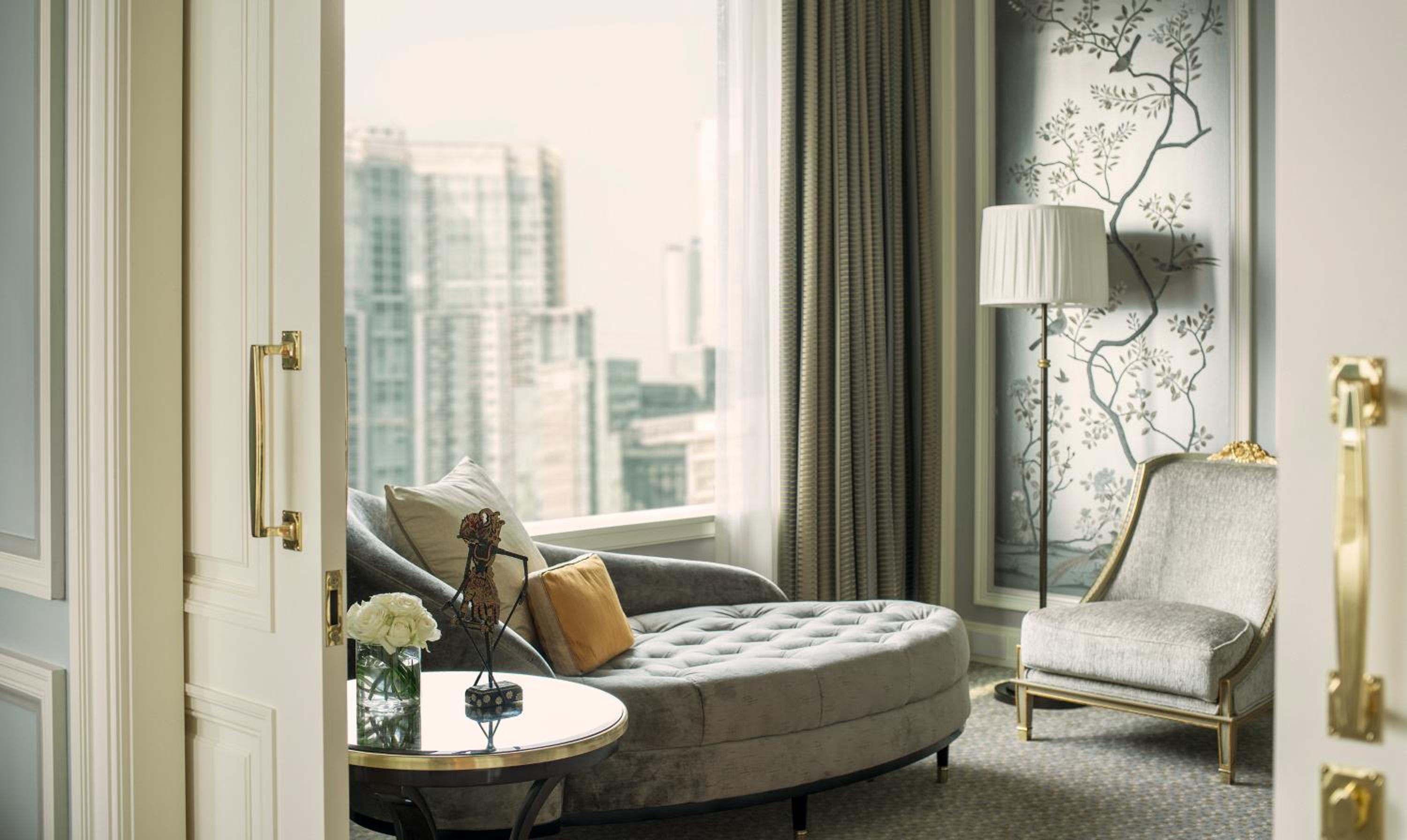 Premier King Suite photo 2