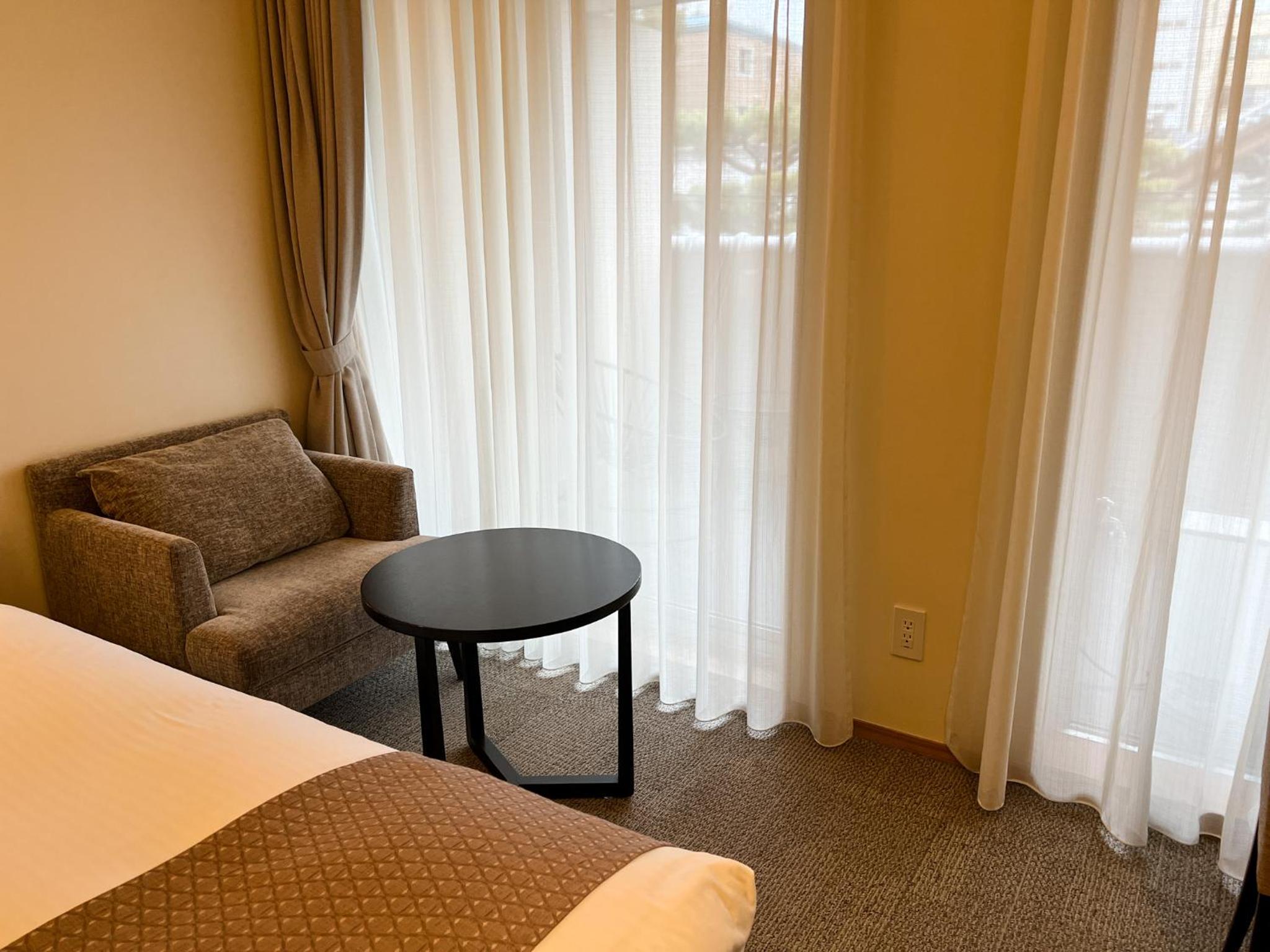 Deluxe Twin Room - Photo 9