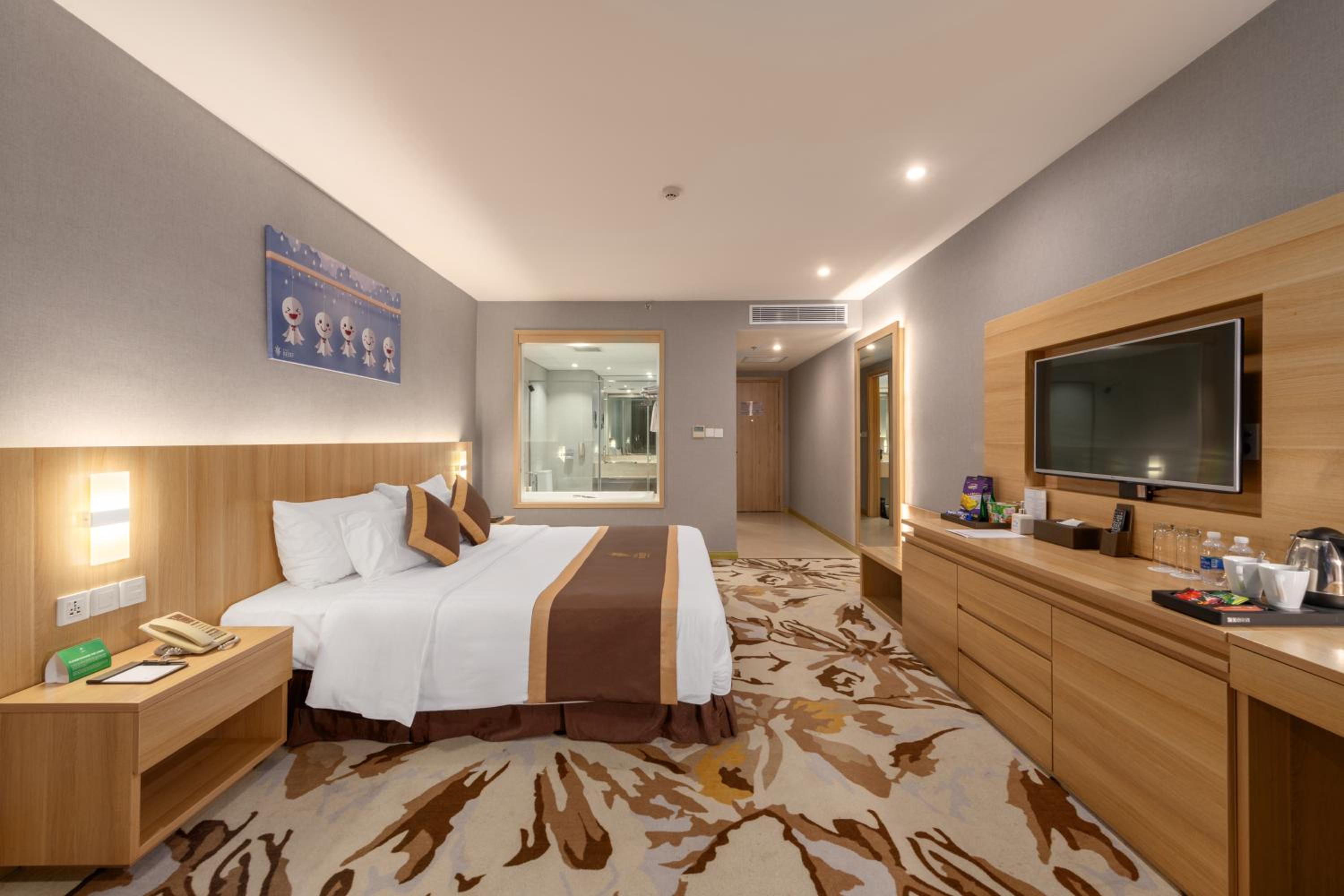 Deluxe King Room