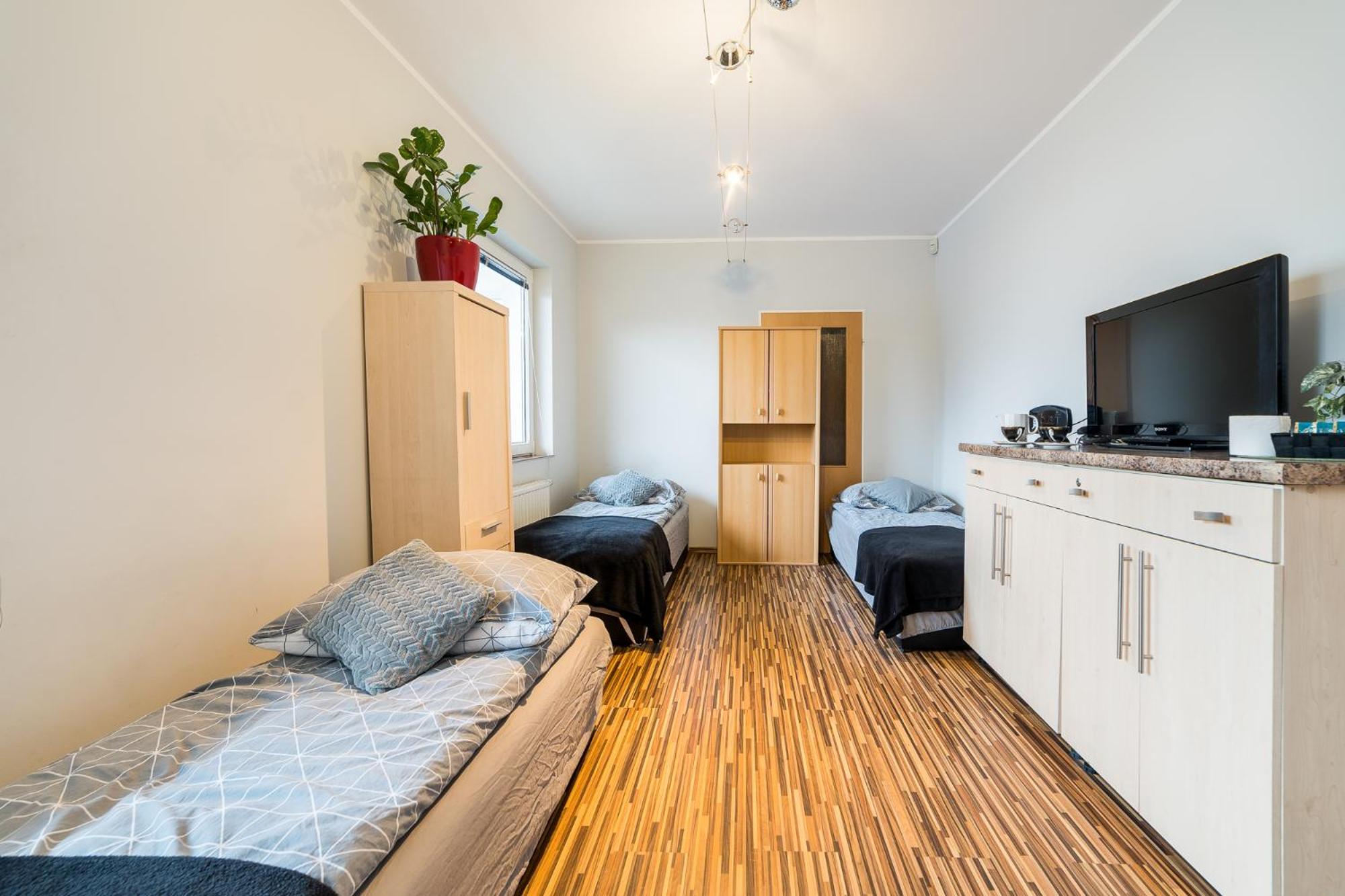 Quadruple Room - Photo 1