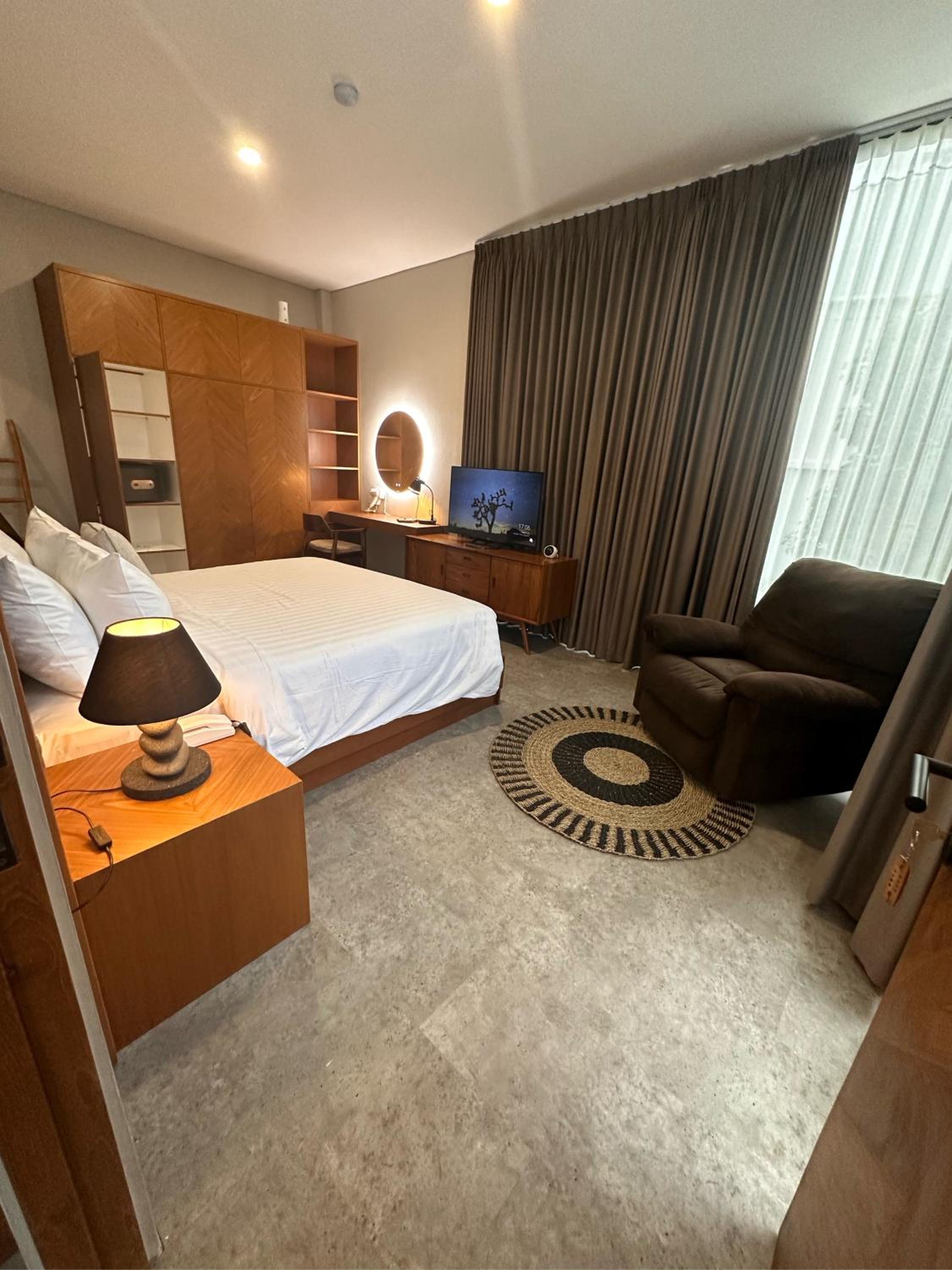 Executive Suite