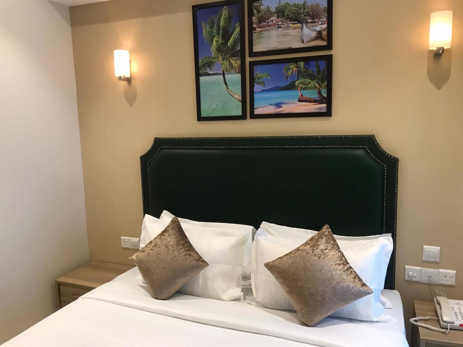 Standard Double Room - Photo 2