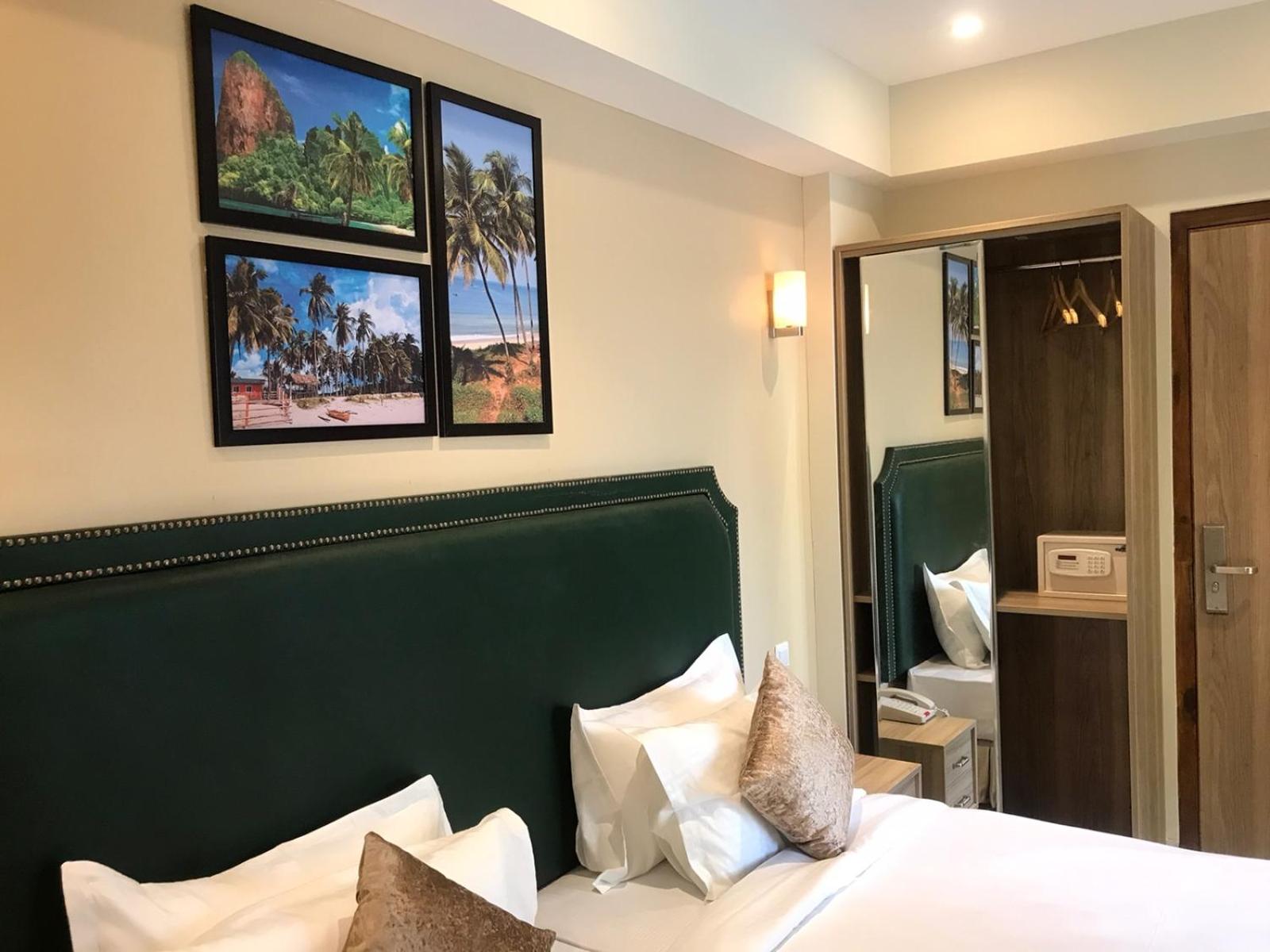 Standard Double Room - Photo 7