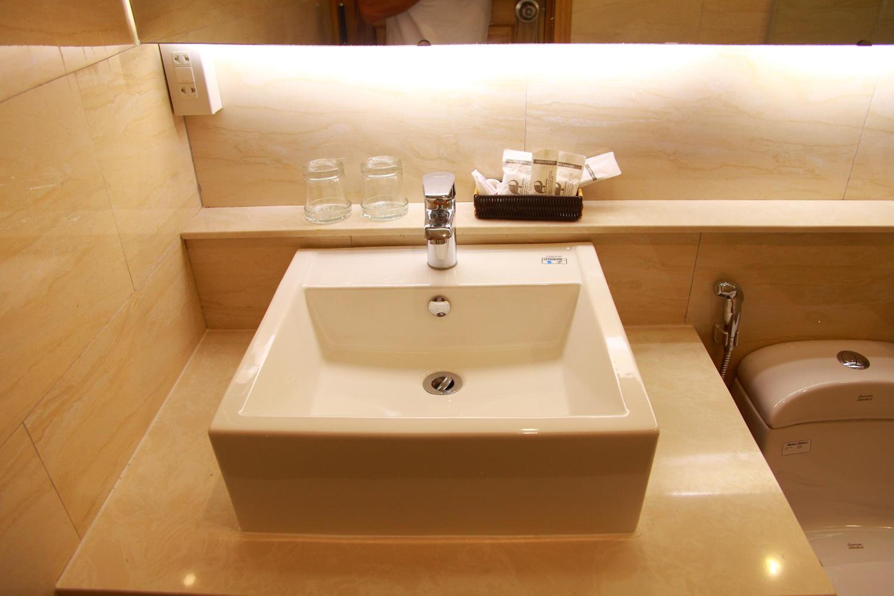 Standard Triple Room - Photo 4