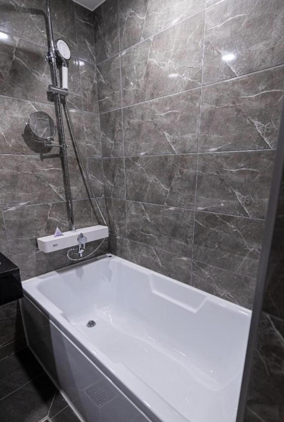 Standard Single Room - Photo 2