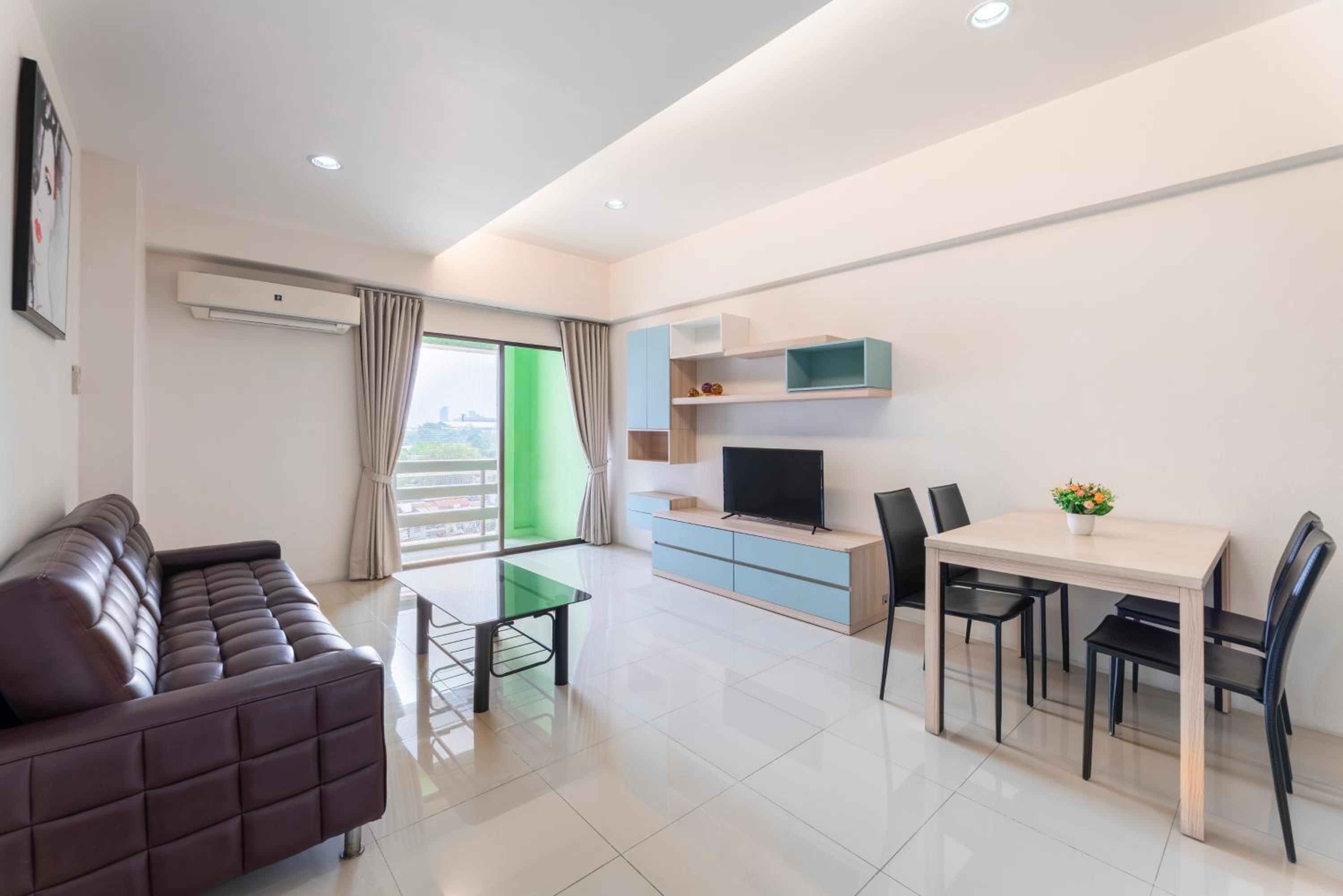 One-Bedroom Suite