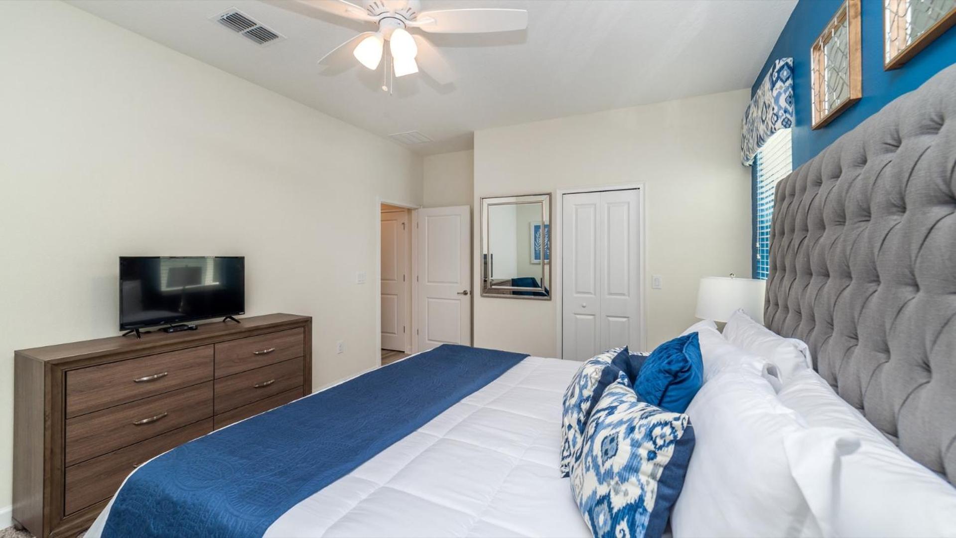 Nine-Bedroom Holiday Home