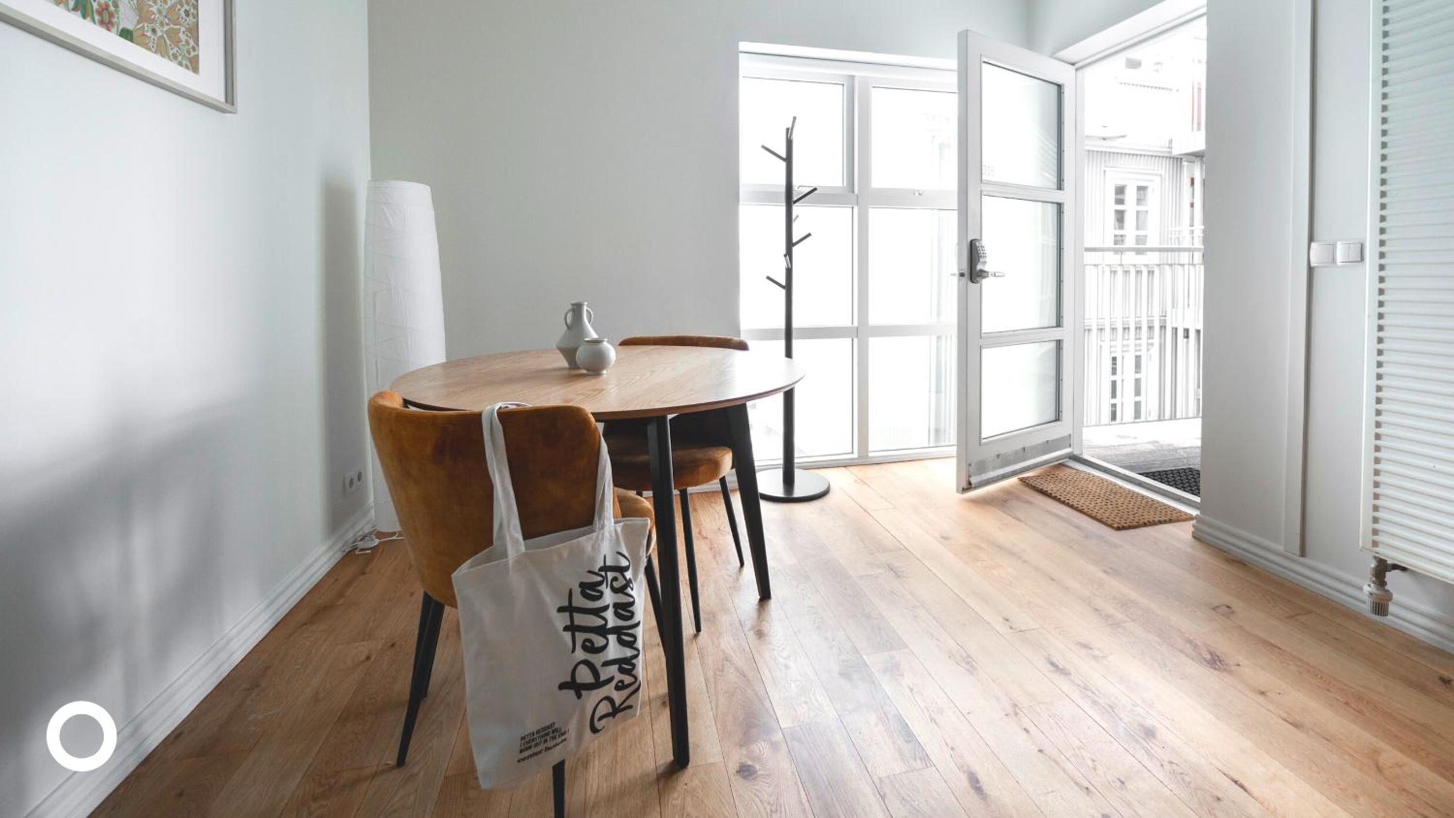One Bedroom Apartment - Photo 4