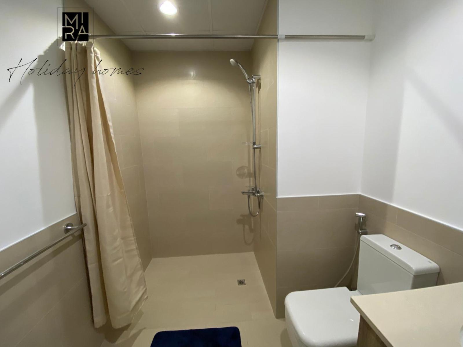 Studio Apartment photo 1