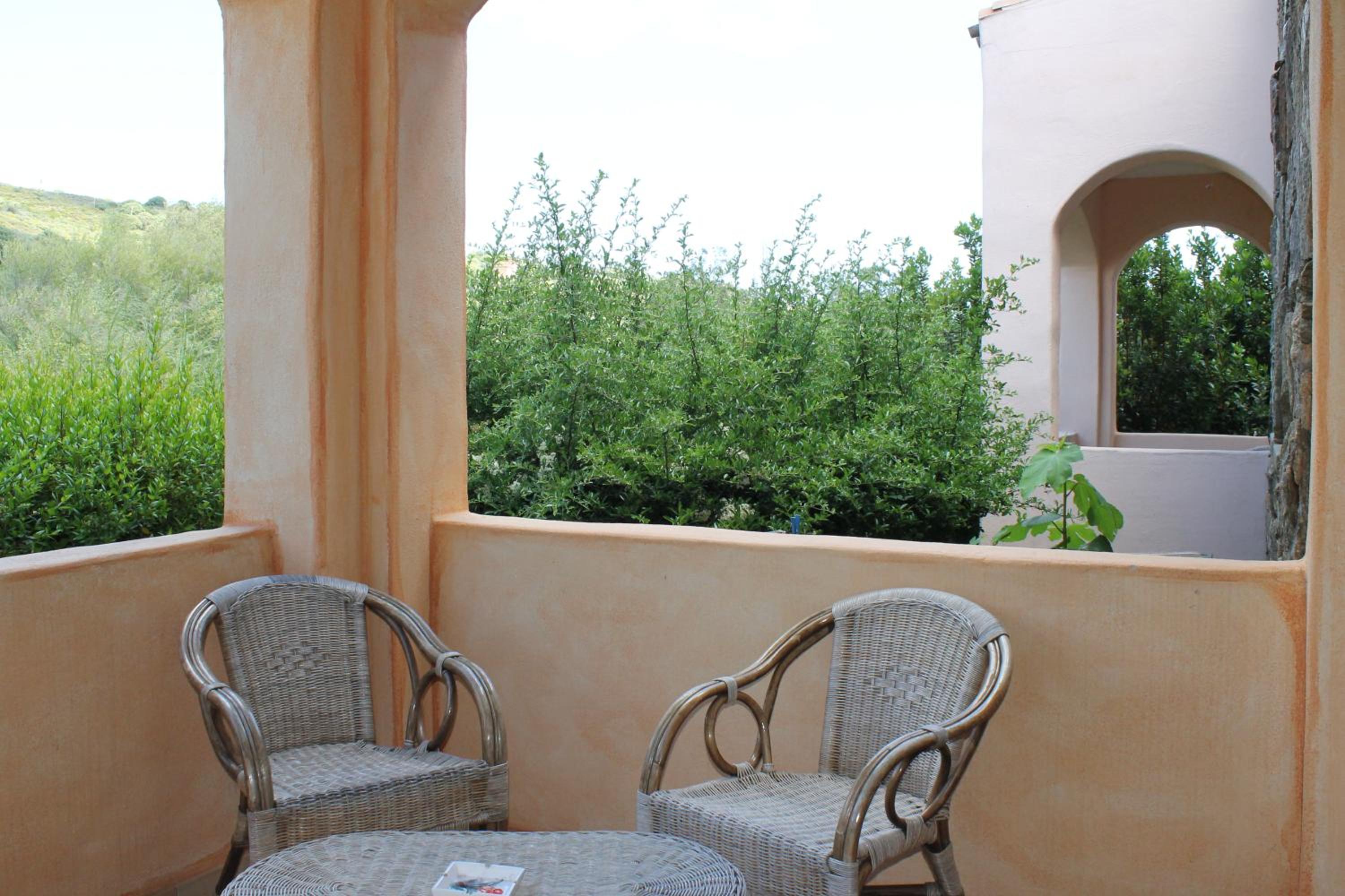 Triple Room with Balcony - Photo 2