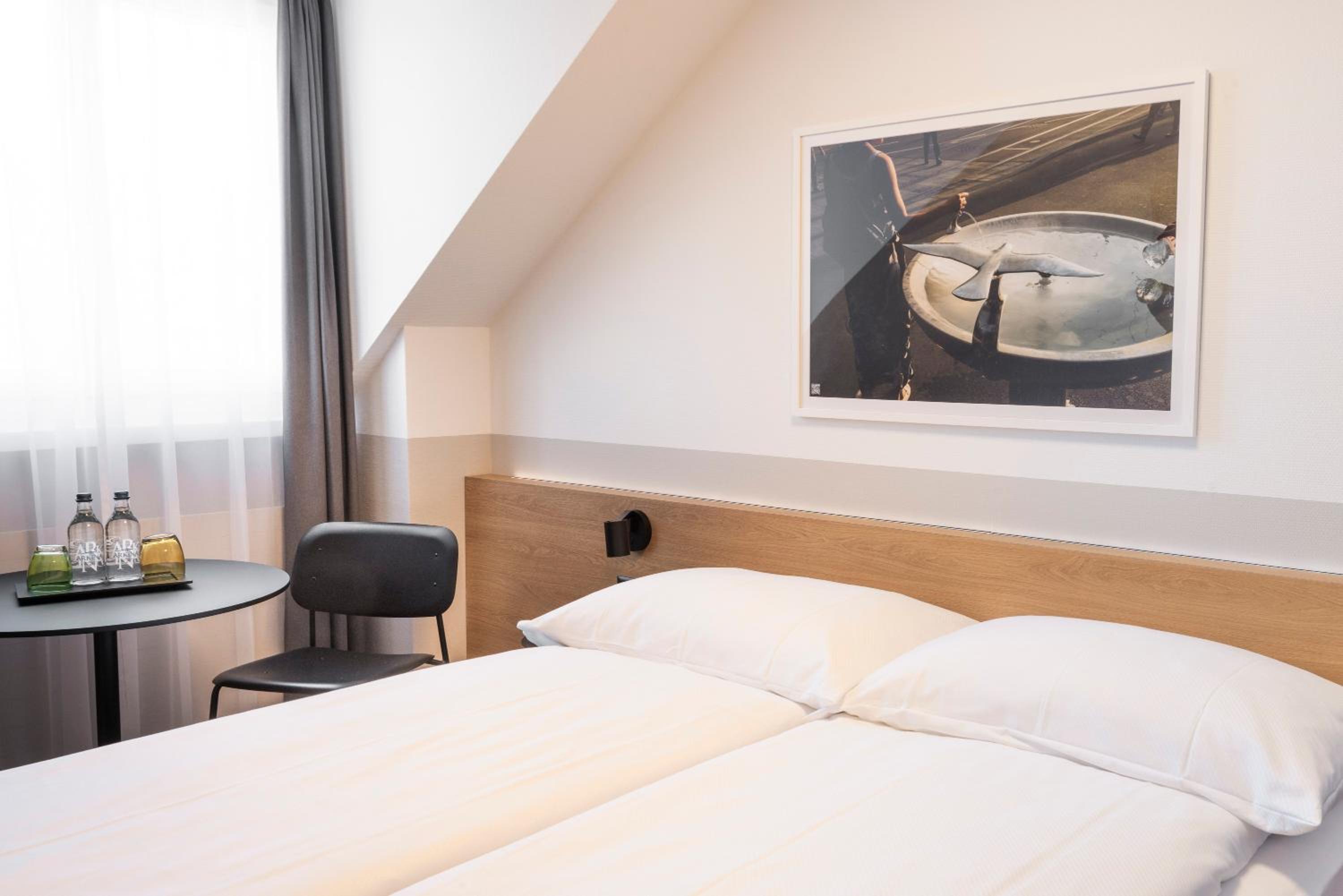 Double Room Plus thumbnail 6