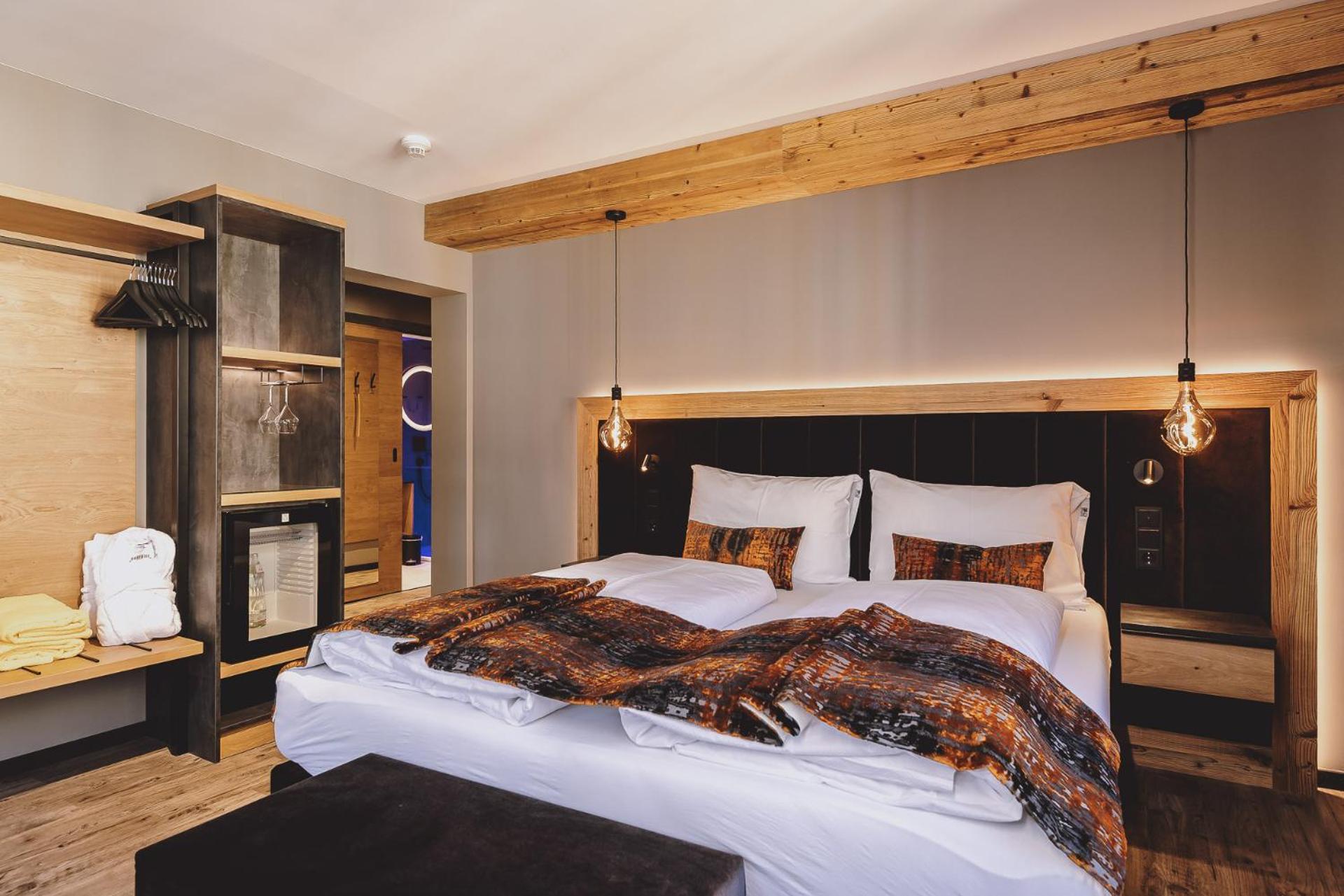 Suite with Sauna and Balcony