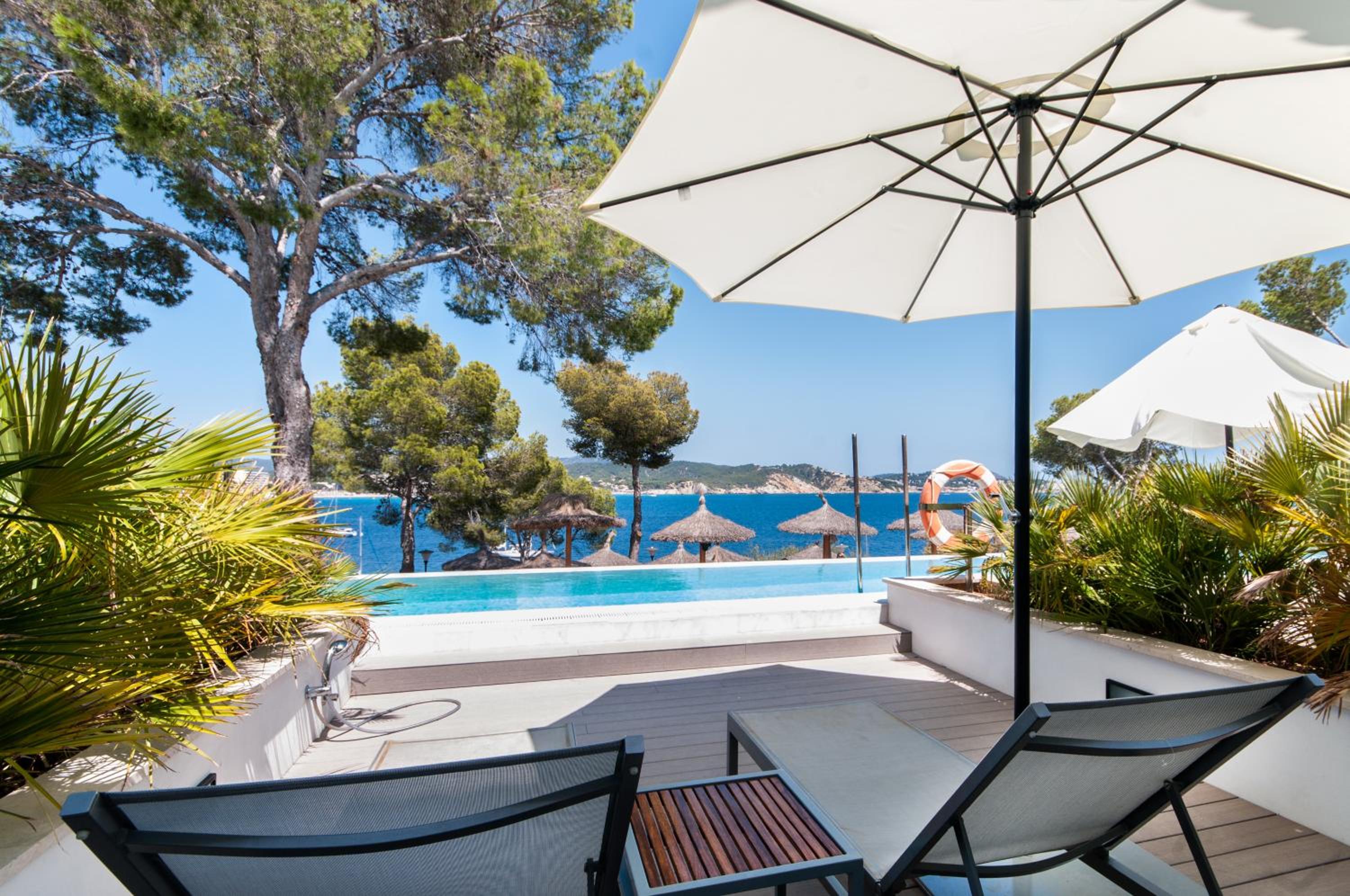 Premium Suite With Pool Access And Sea View -  Adults Only  - Spa Access Included thumbnail 6