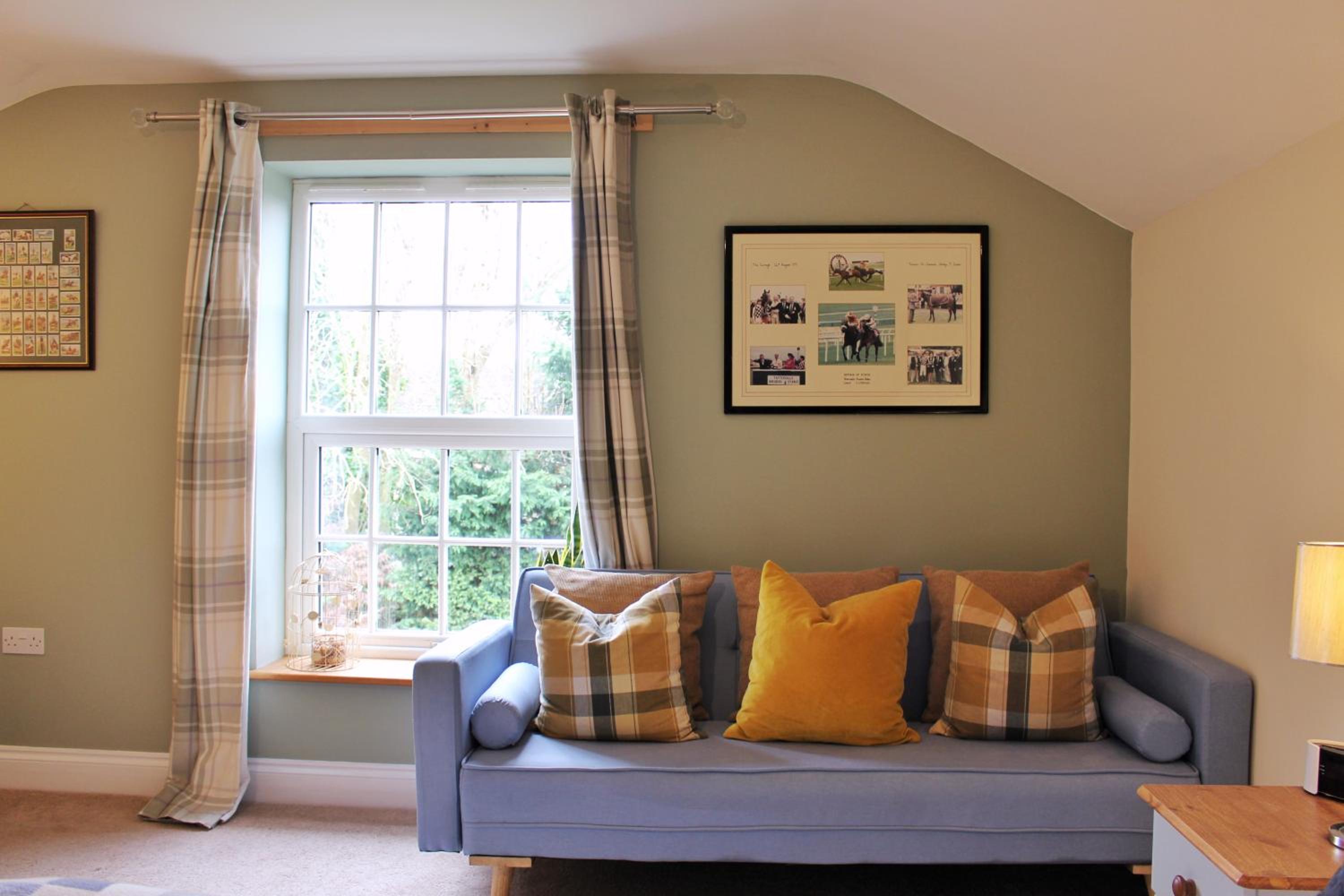 Deluxe King Suite - Photo 1
