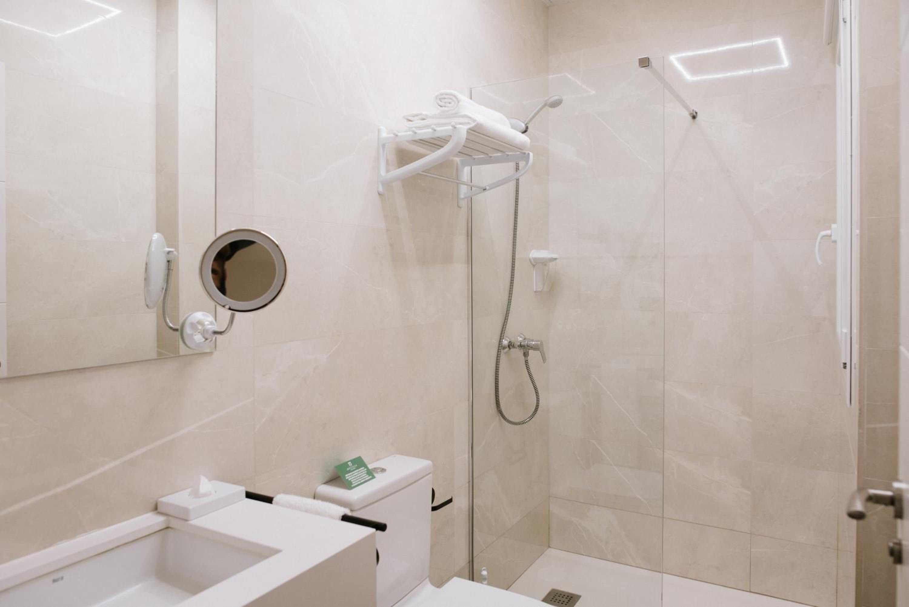 Standard Single Room photo 2
