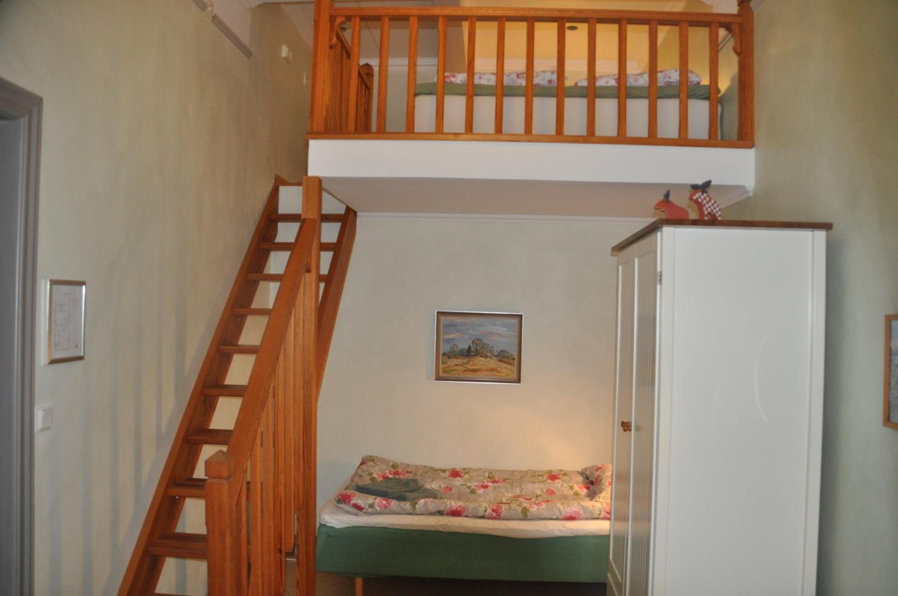 Quadruple Room with Shared Bathroom photo 1