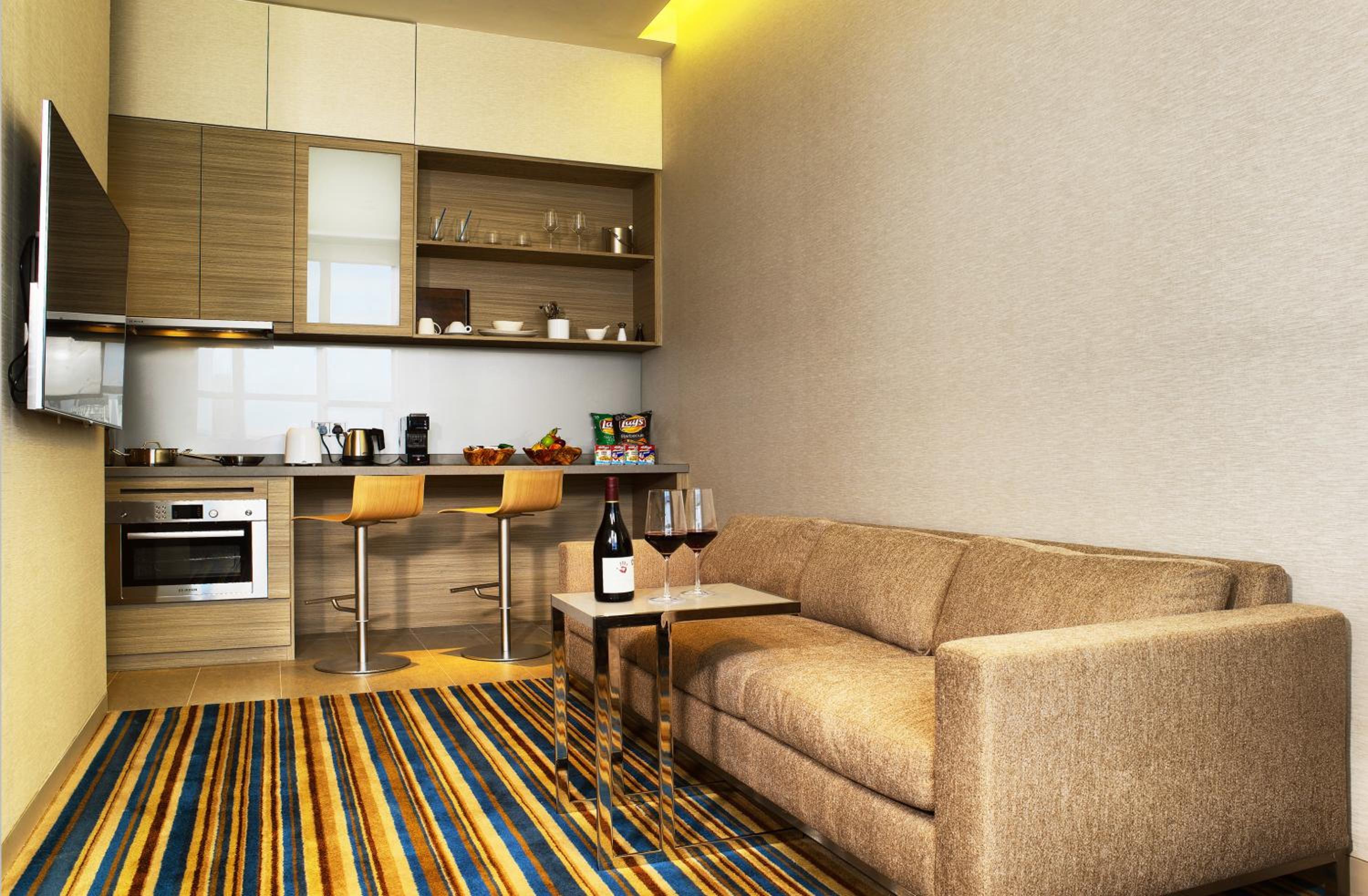 Loft Apartment, High Floor photo 3