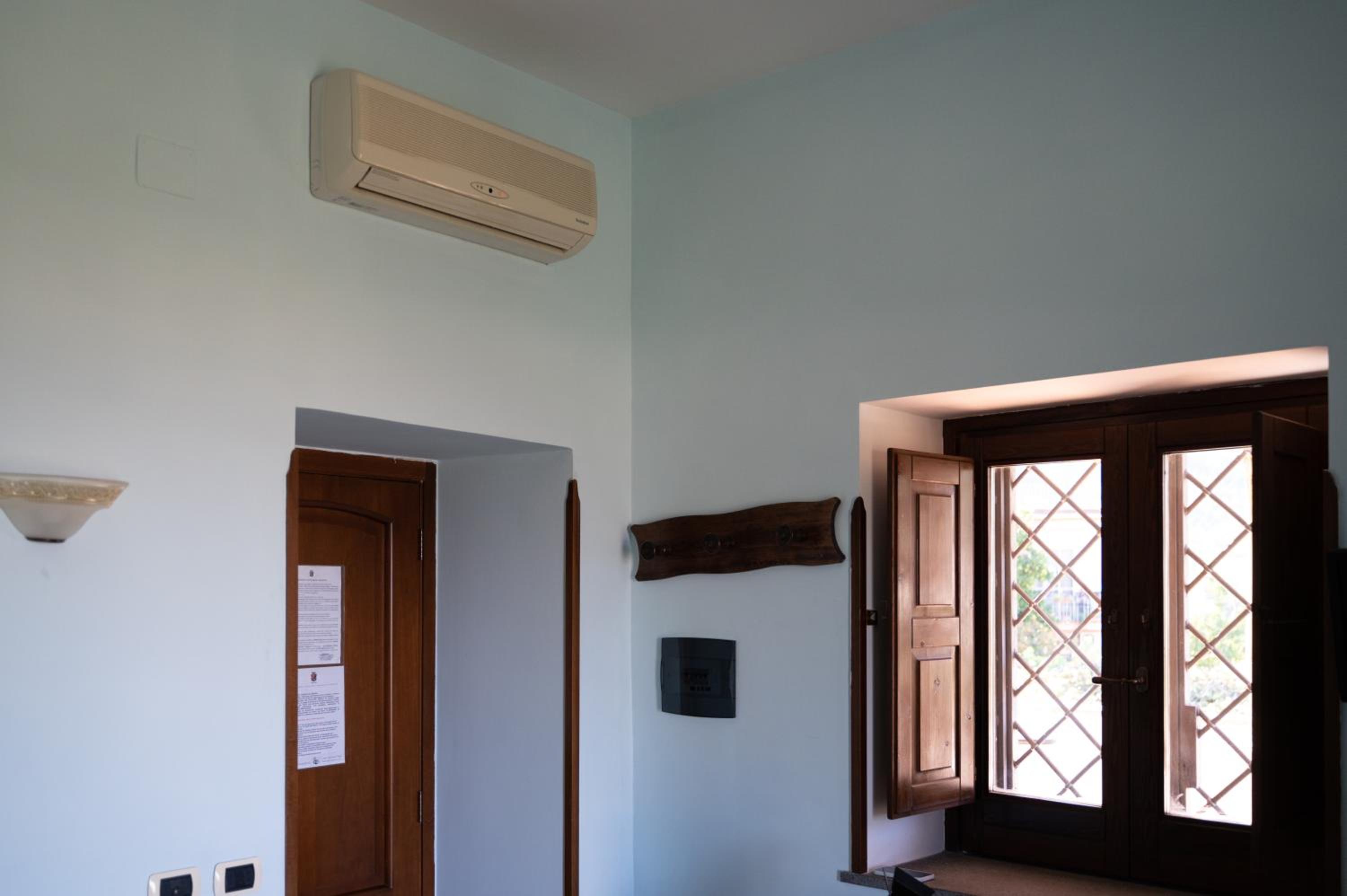 King Room with Sea View - Photo 3