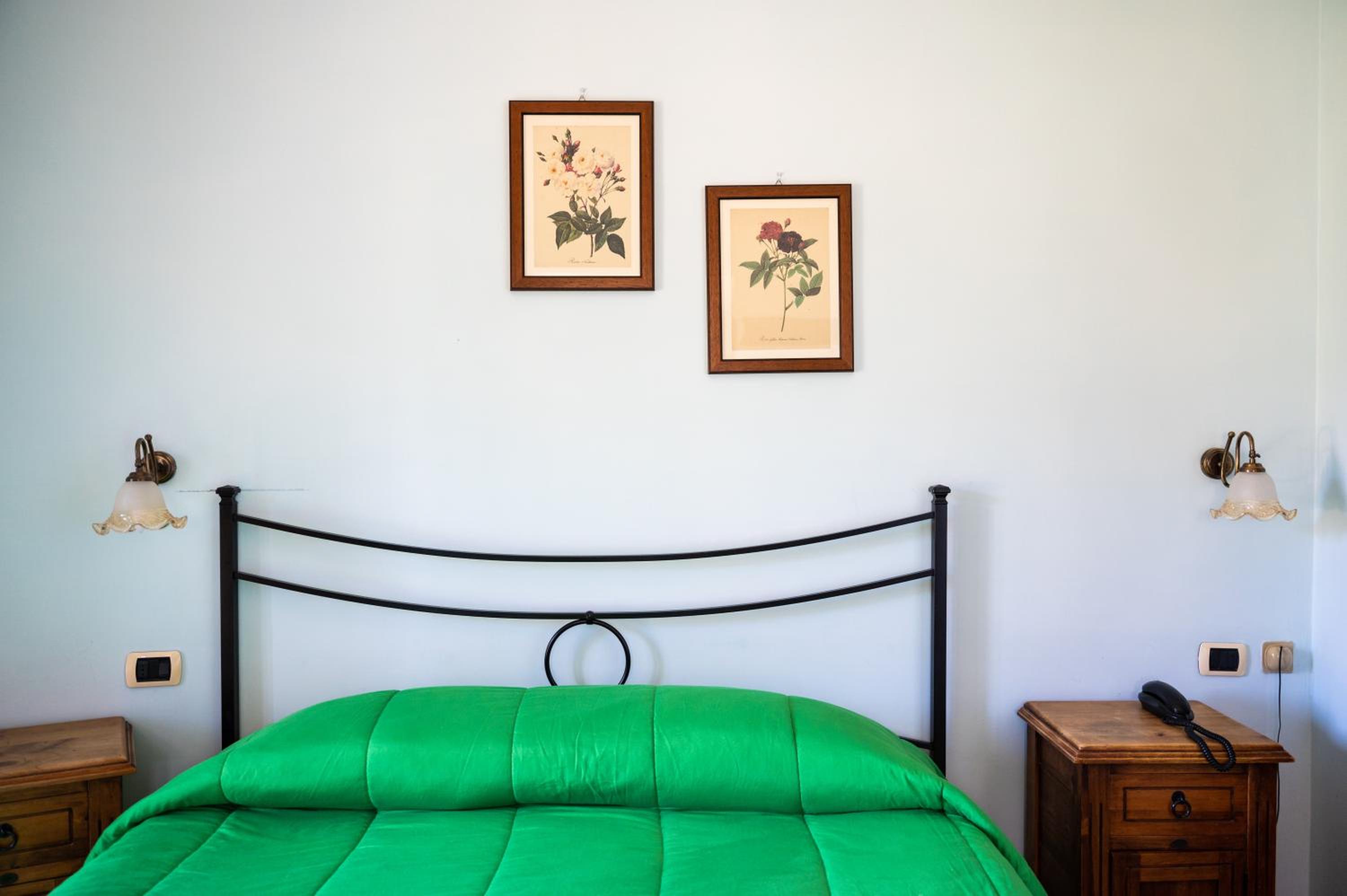 King Room with Sea View - Photo 9