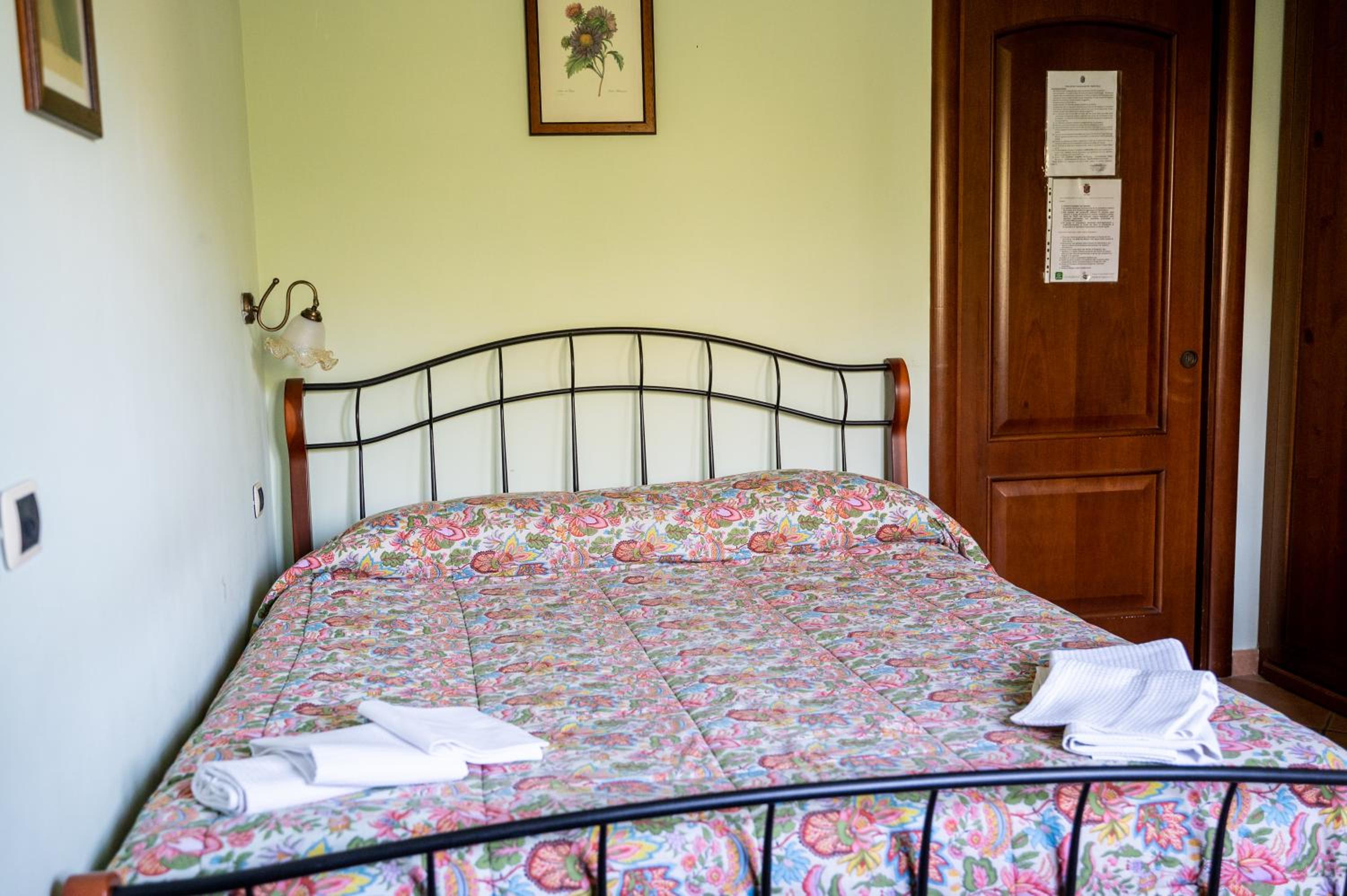 King Room with Mountain View - Photo 8