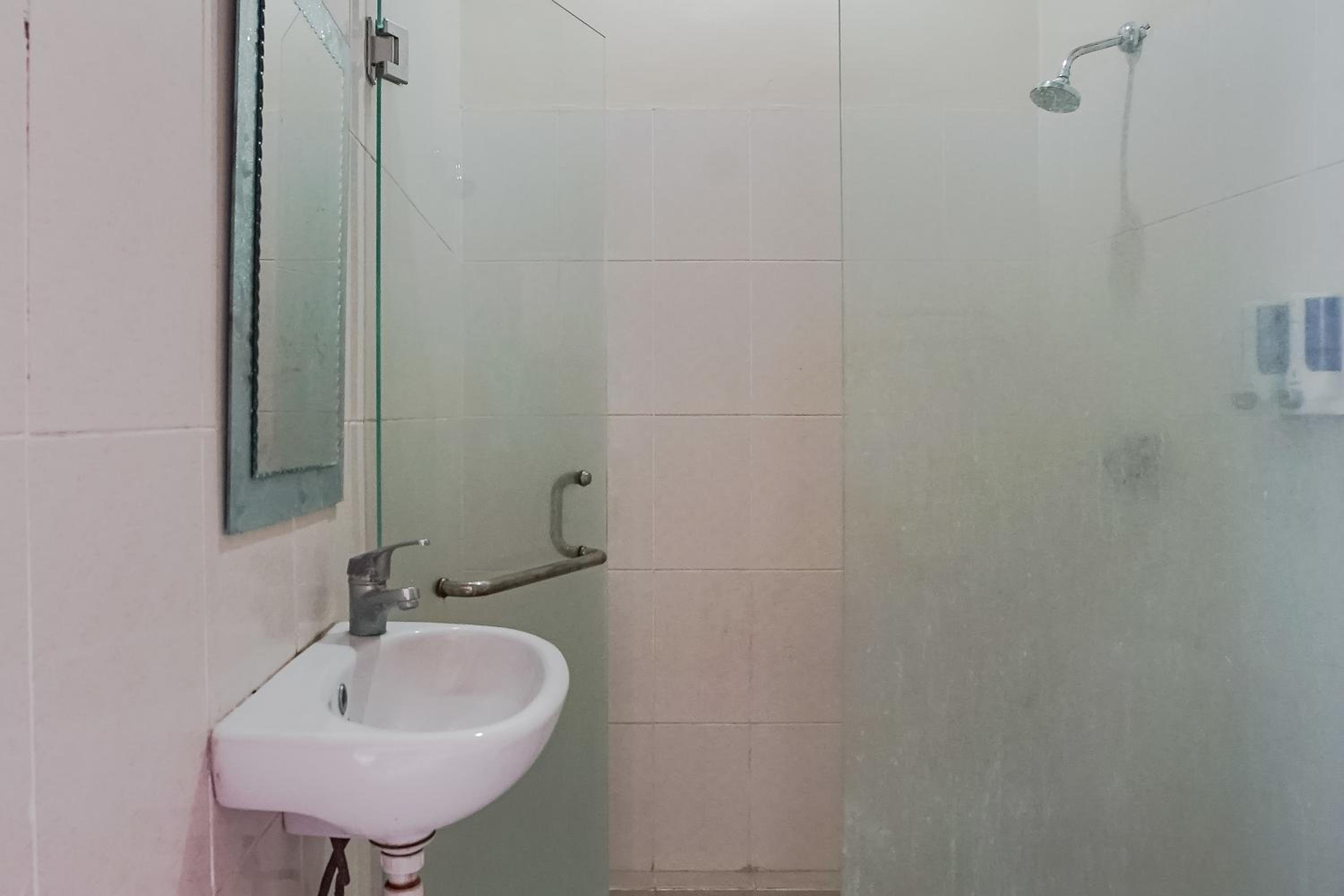 Superior Twin Room - Photo 8