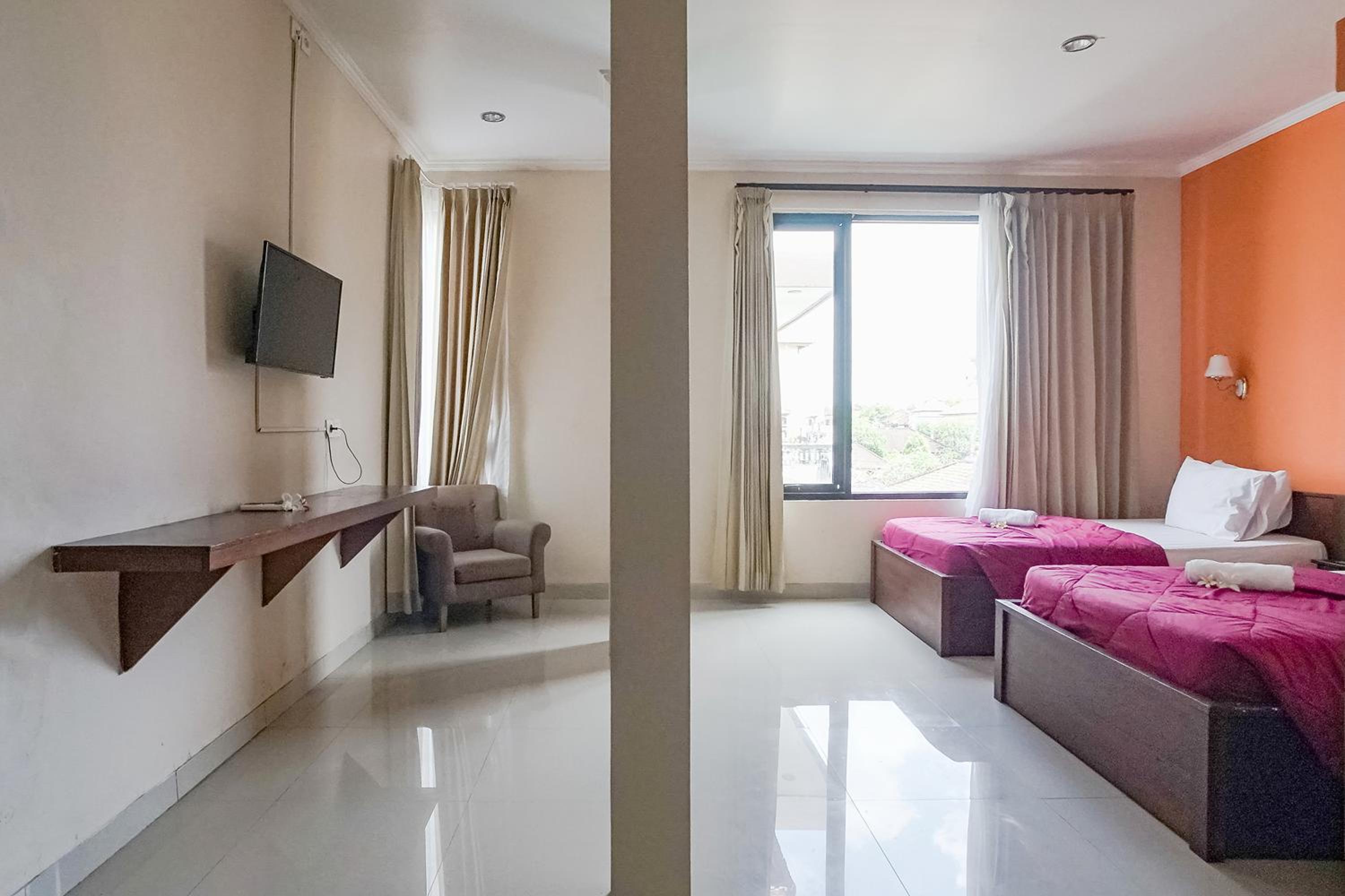 Superior Twin Room - Photo 2