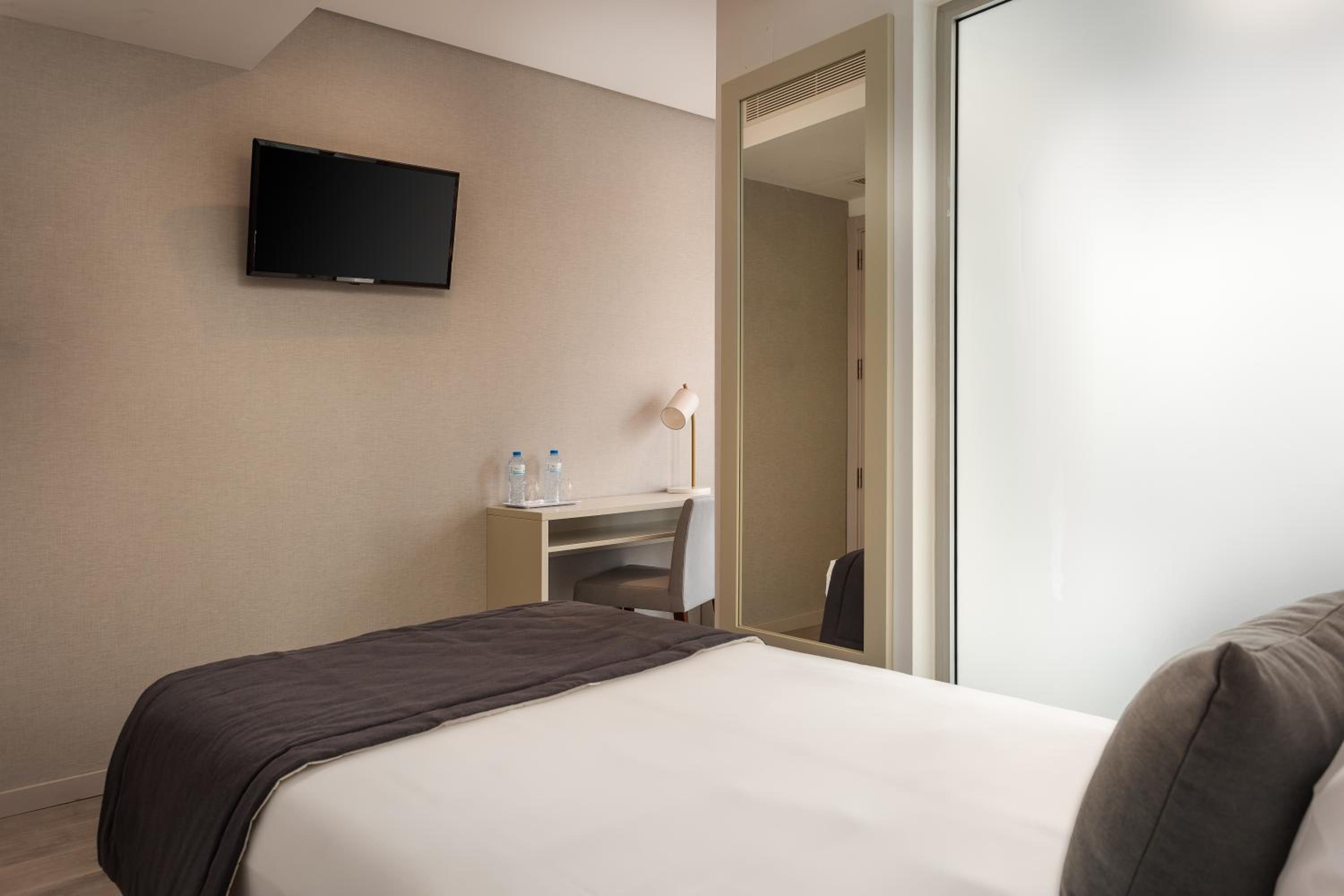 Single Room photo 3
