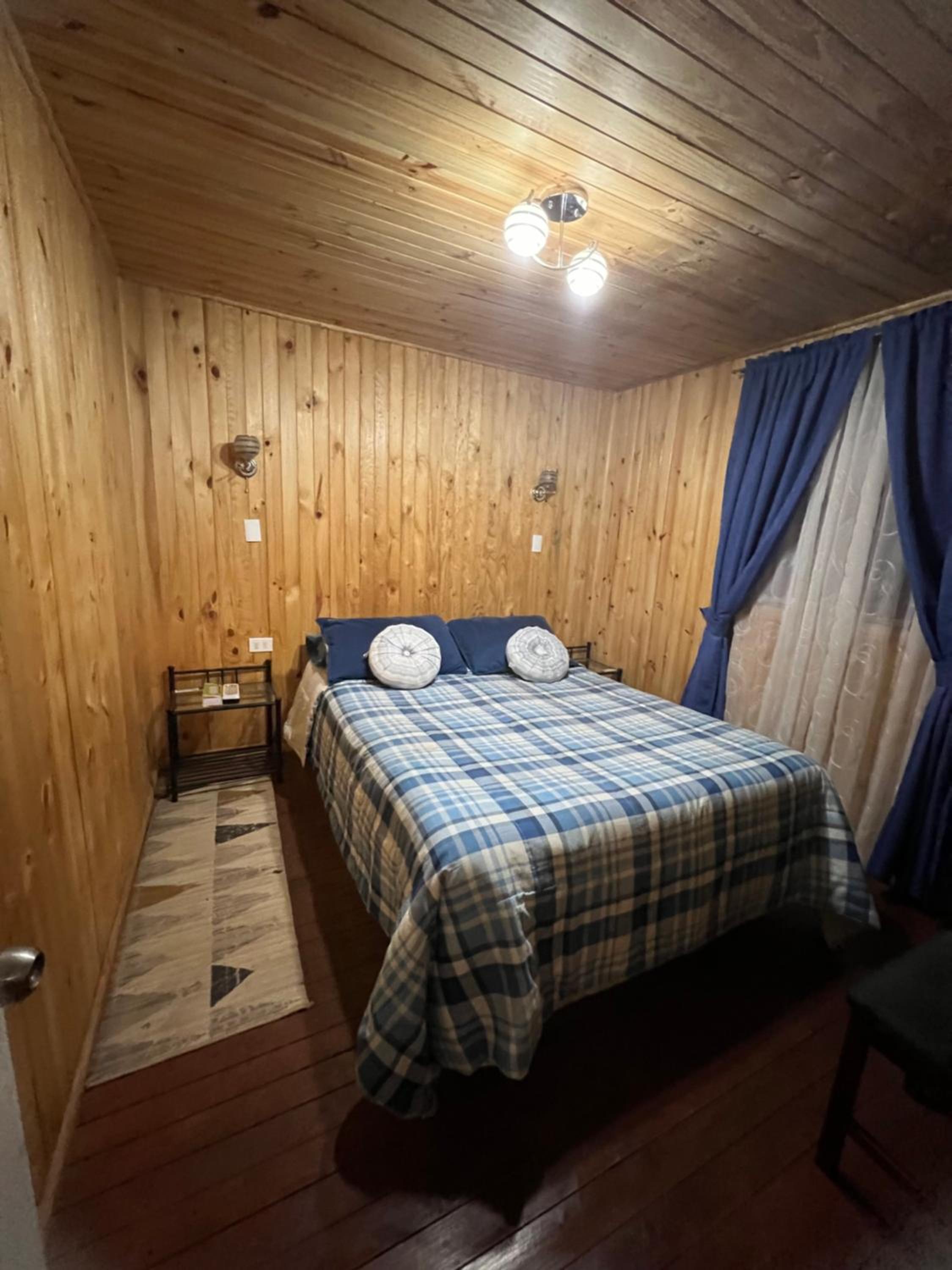One-Bedroom House photo 2