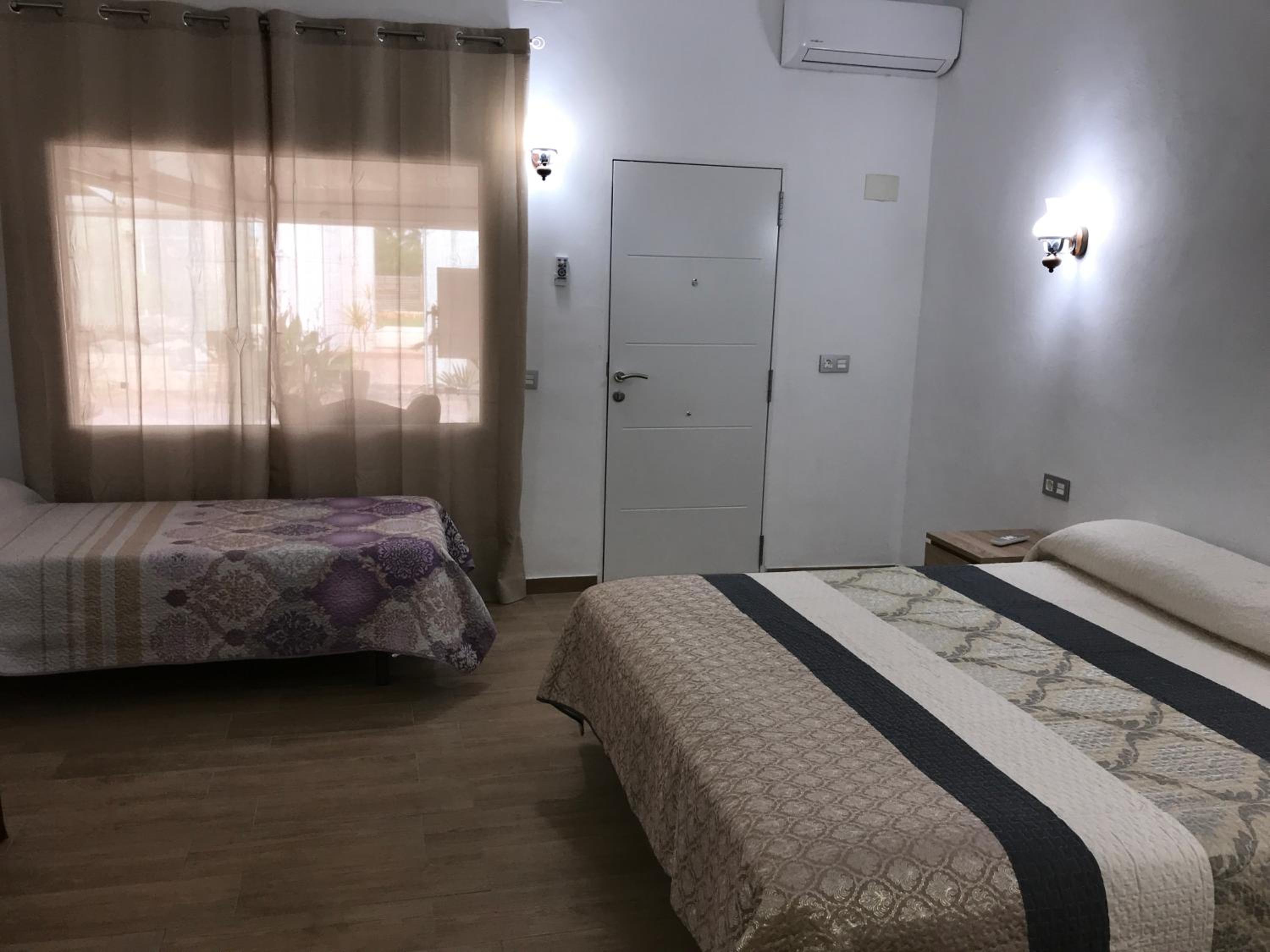 Deluxe Double or Twin Room with Mountain View photo 2