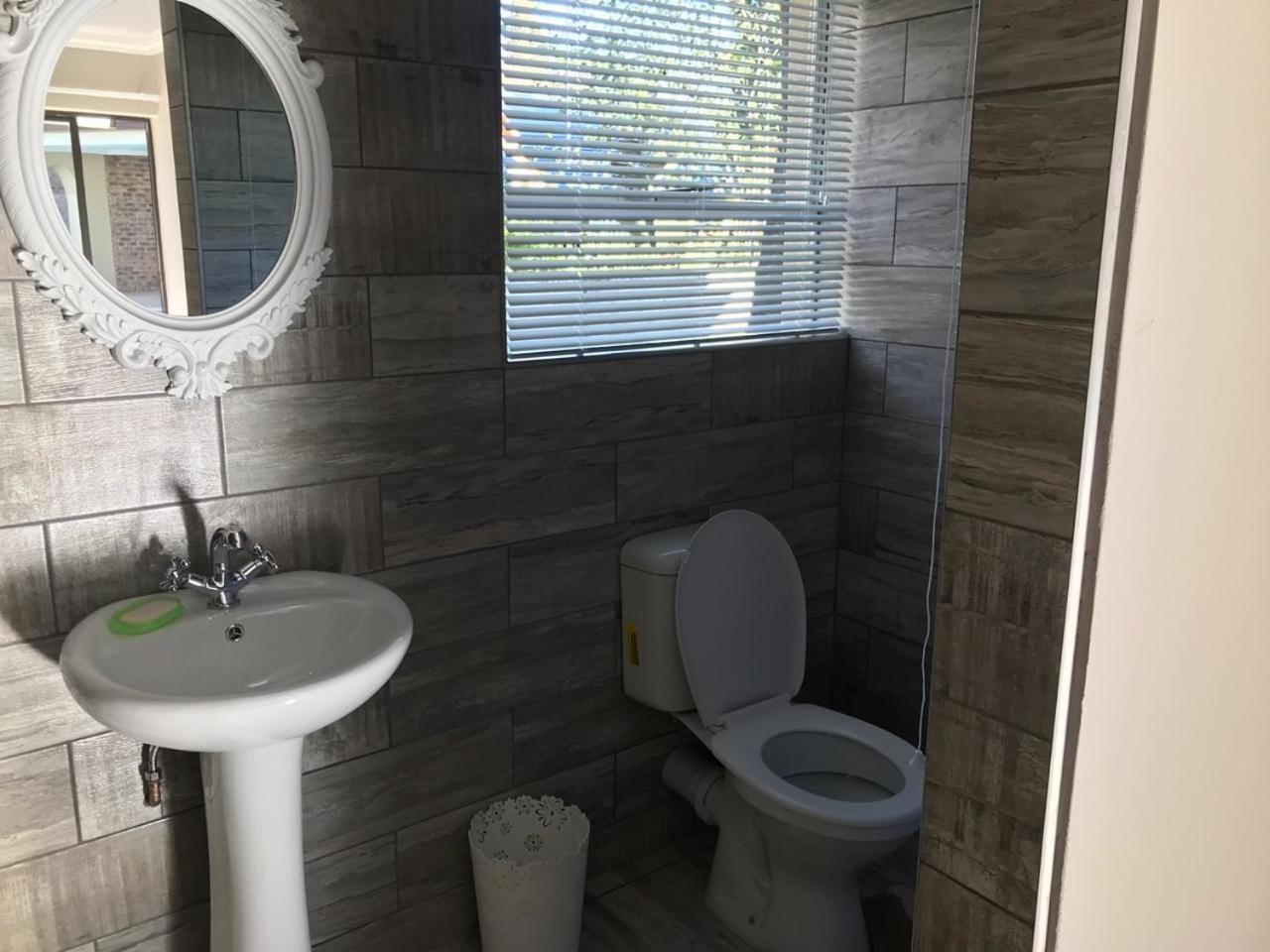 Double or Twin Room - Photo 2