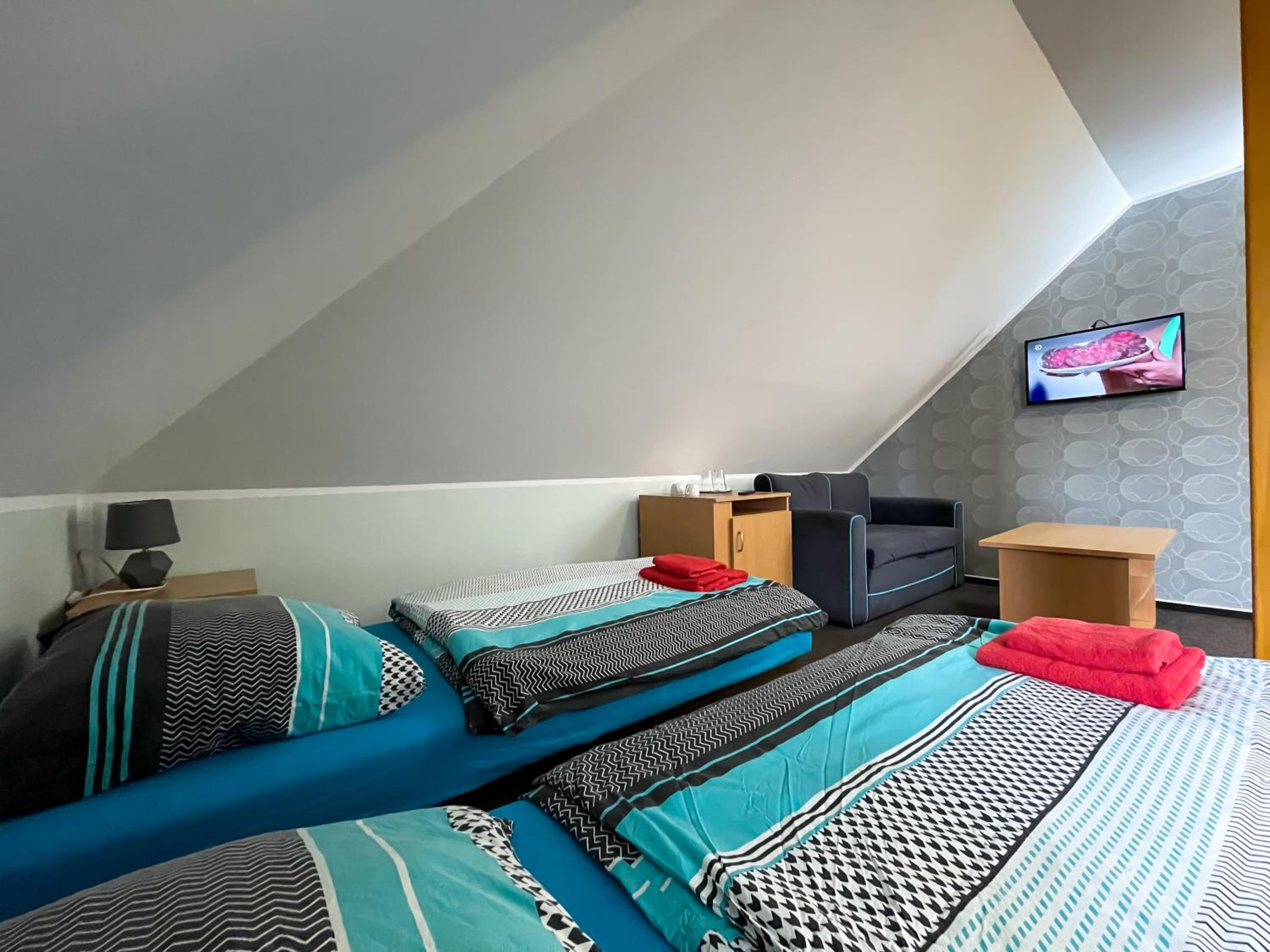 Classic Triple Room - Photo 2