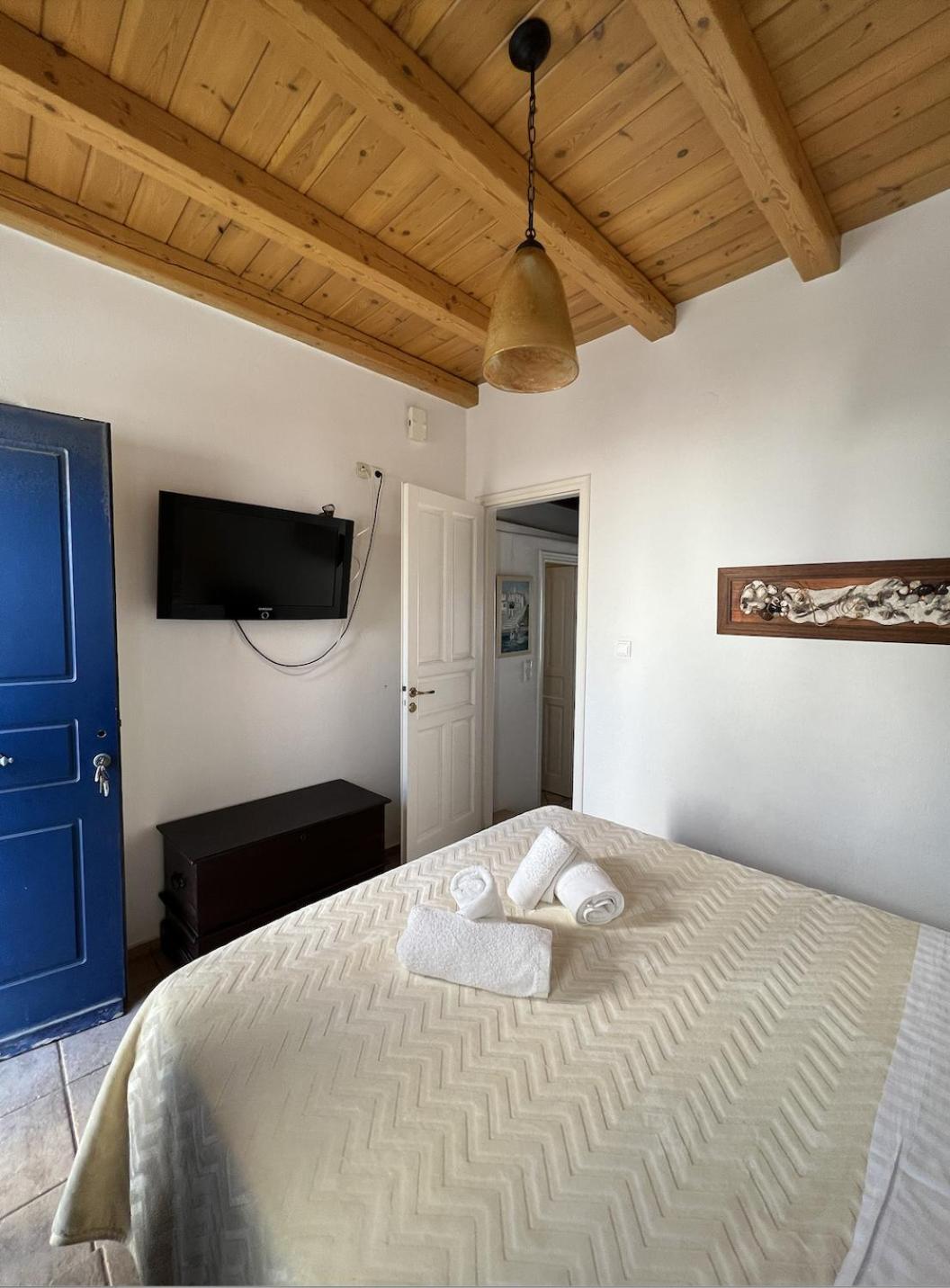 One-Bedroom House photo 3