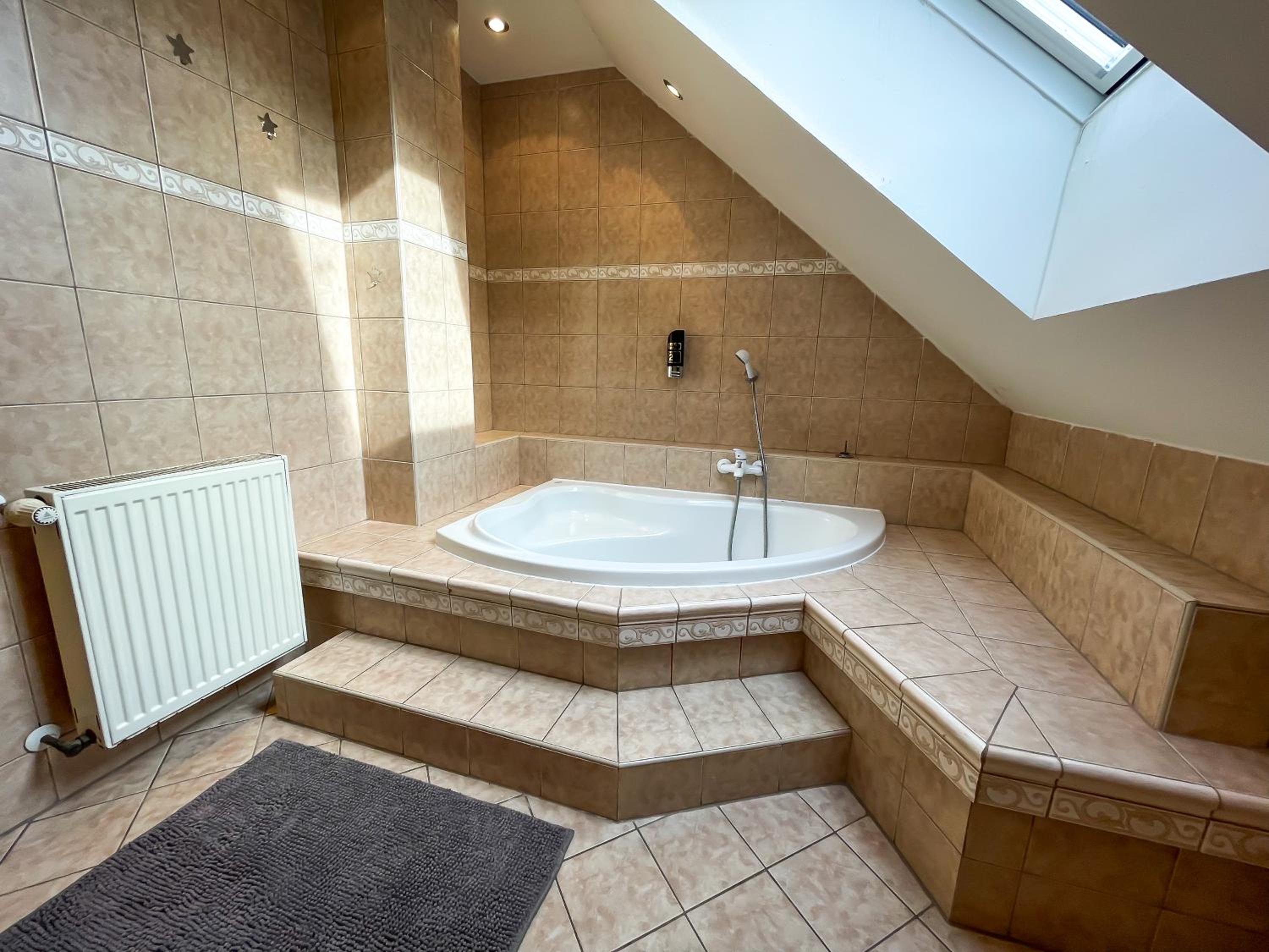 Duplex Suite - Photo 6