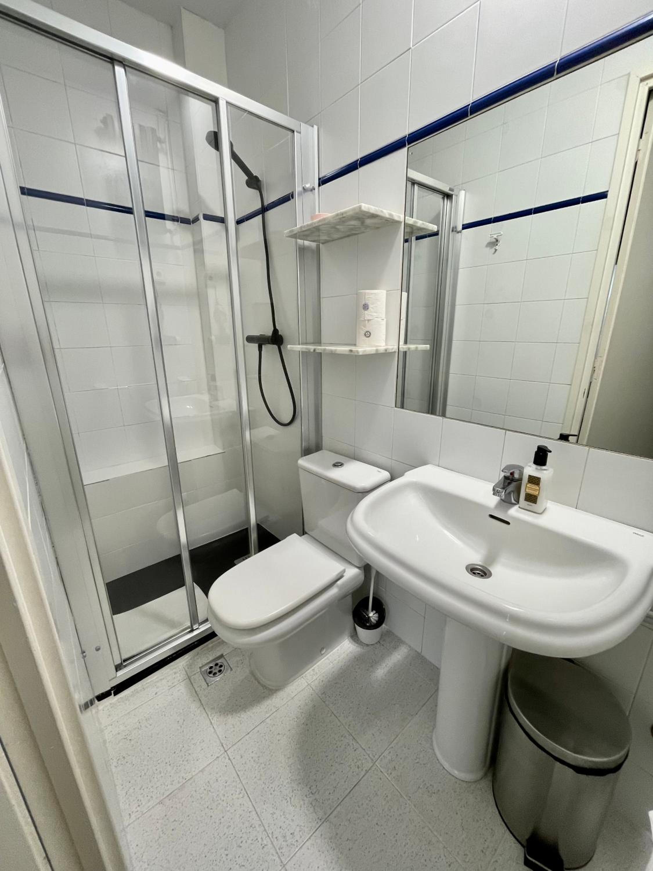 Double Room with Balcony photo 3