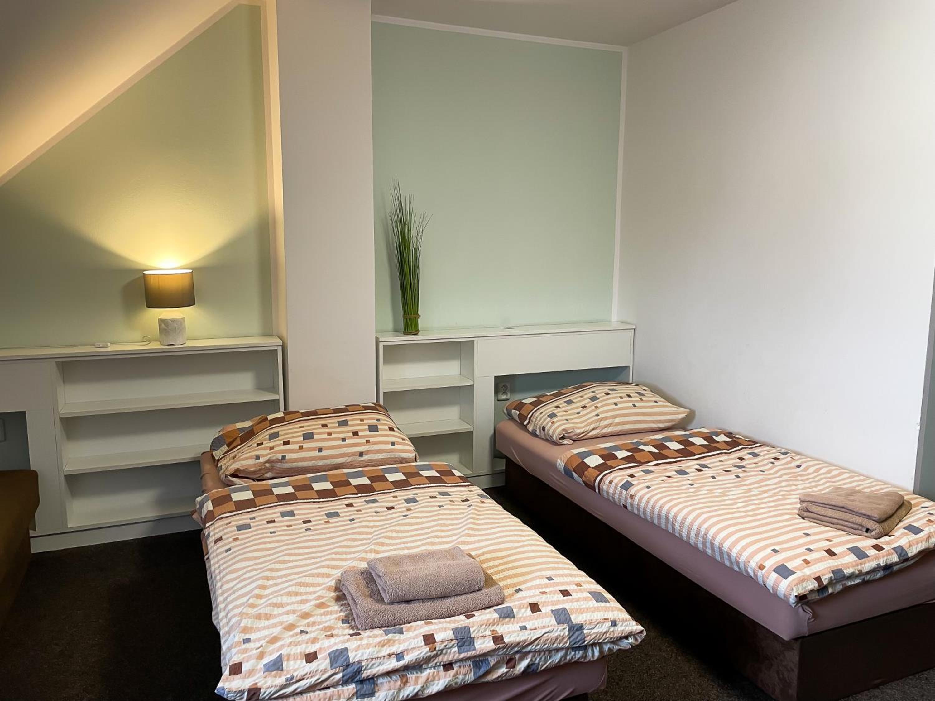 Quadruple Room - Photo 3