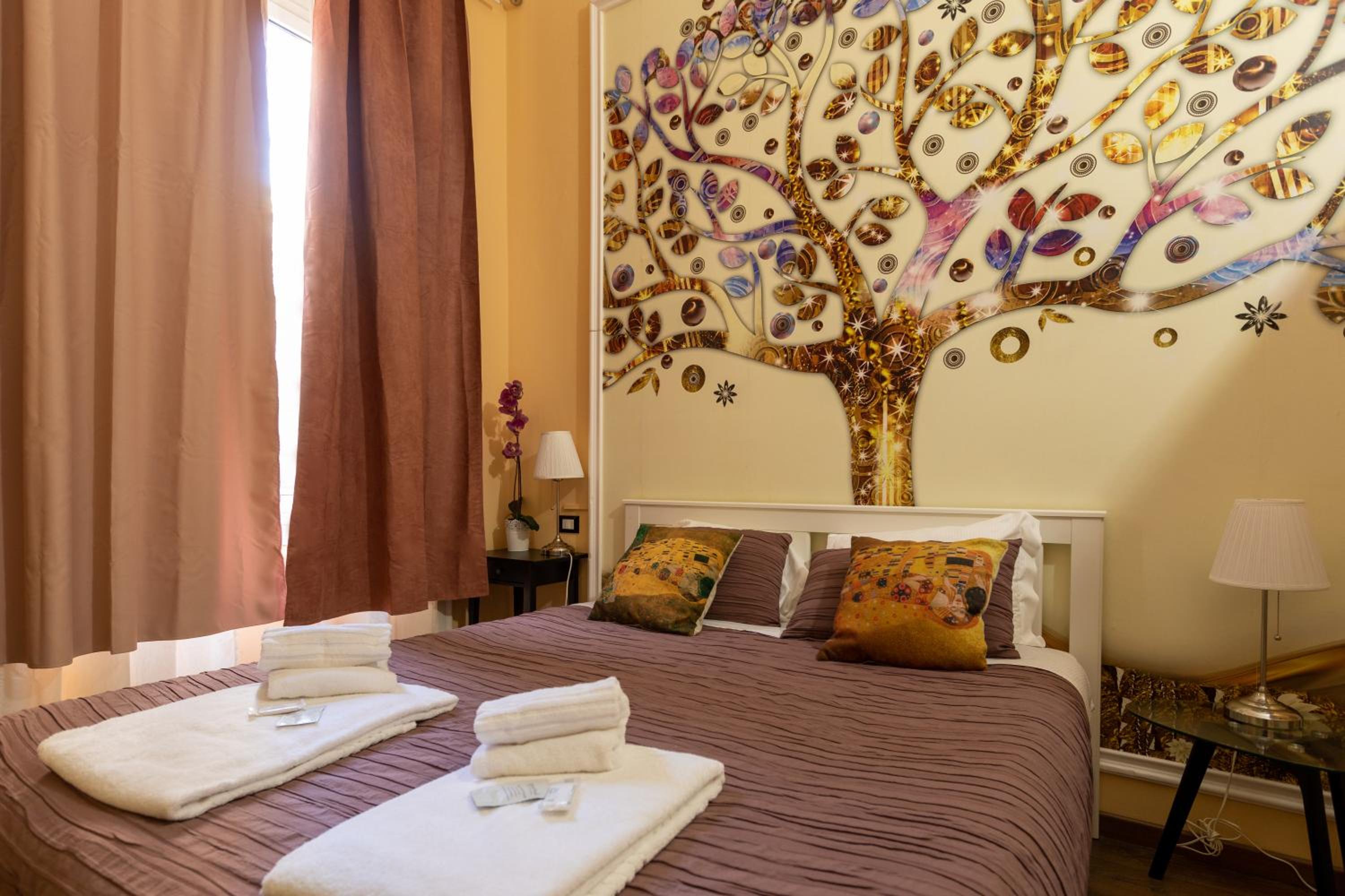 Small Double Room photo 2