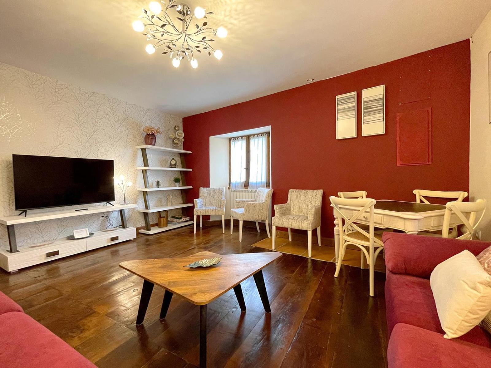 Casa de cuatro habitaciones