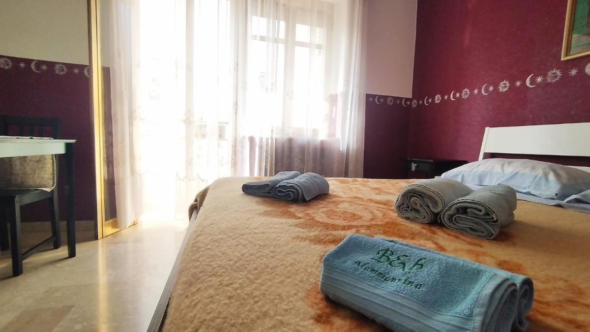 Triple Room with Private Bathroom photo 2