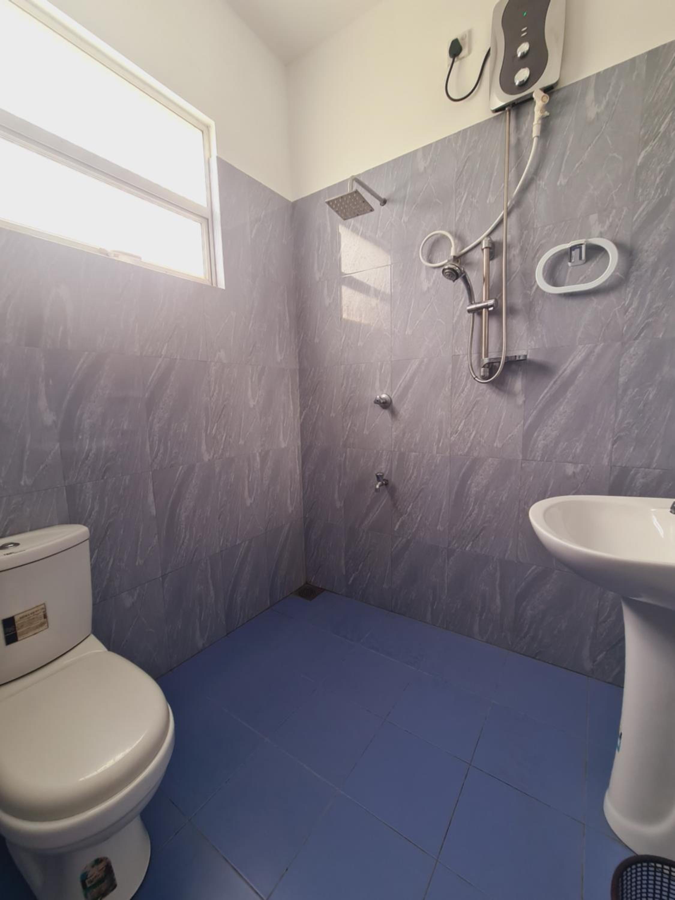 Double Room - Photo 9