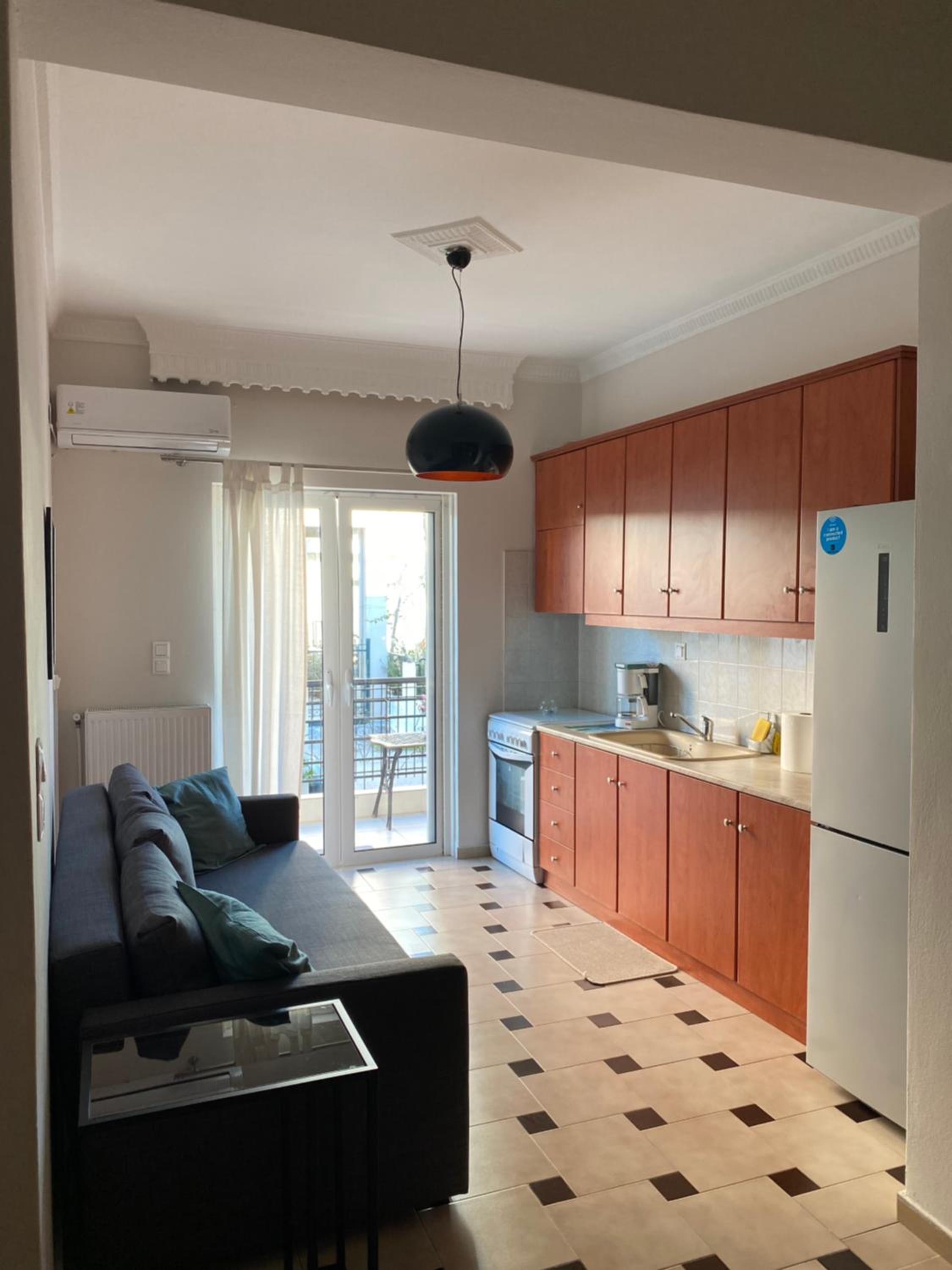 Two-Bedroom Apartment - Photo 7