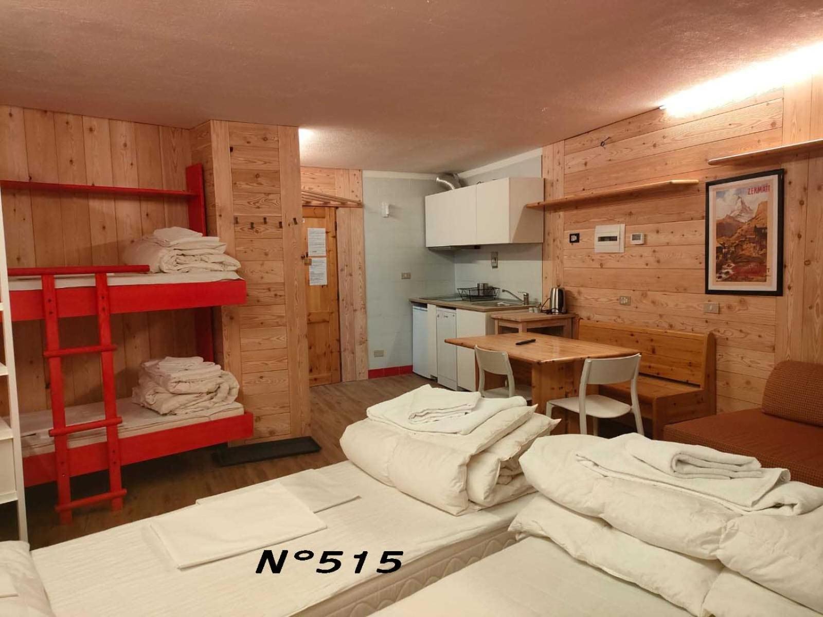 Studio Apartment photo 3