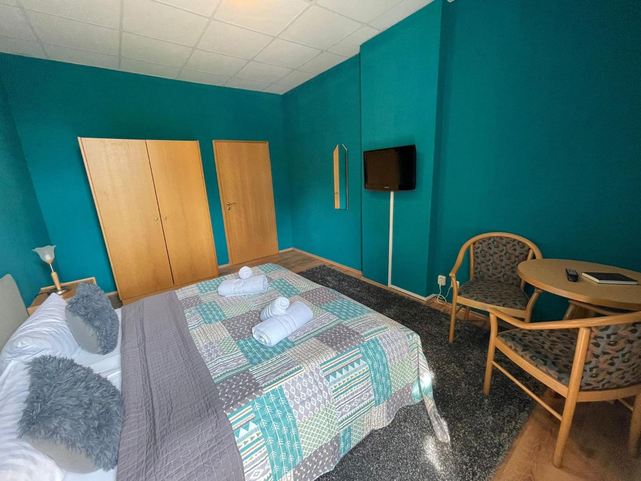 Double Room - Photo 5