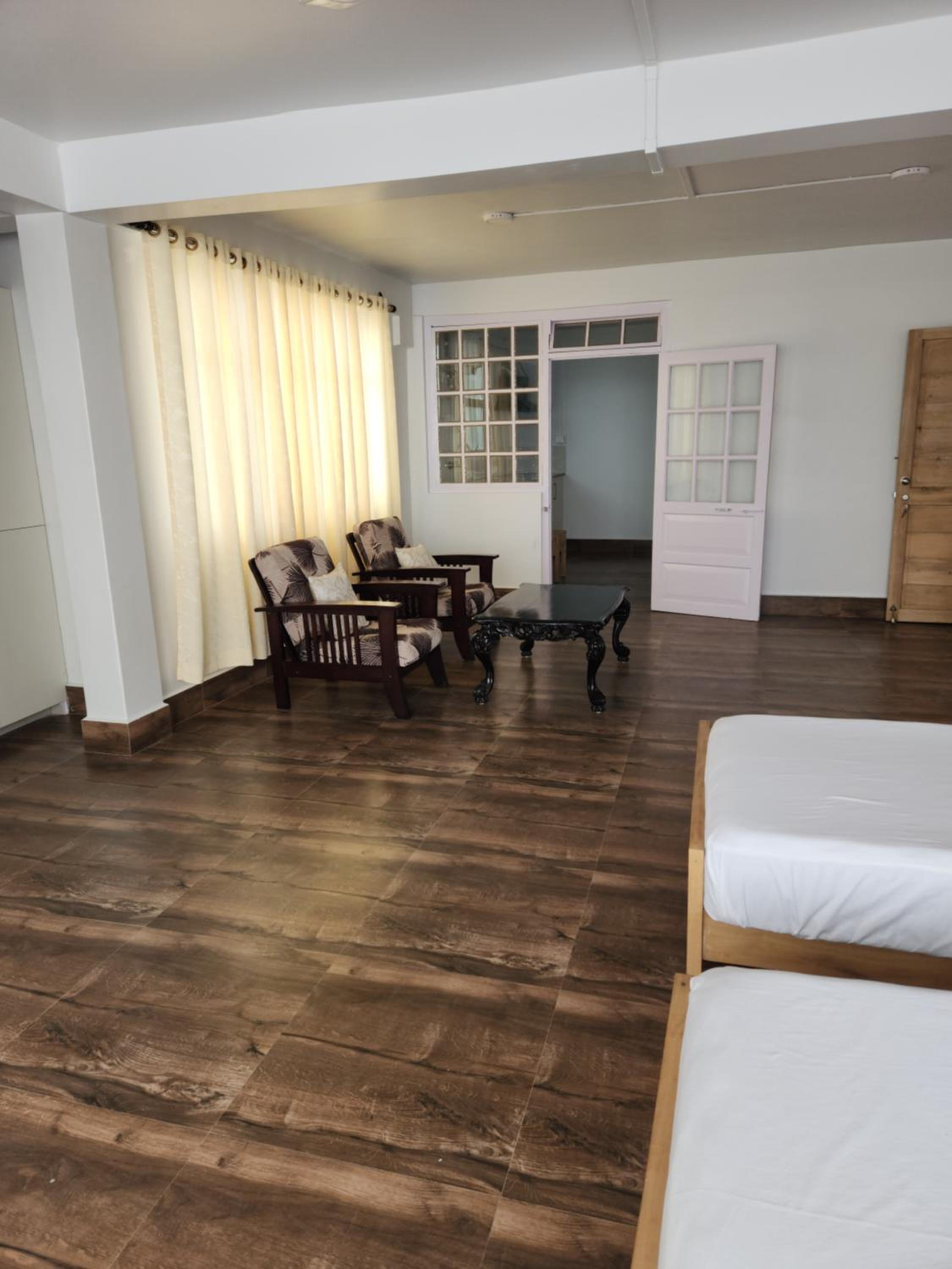 Large Double Room photo 1
