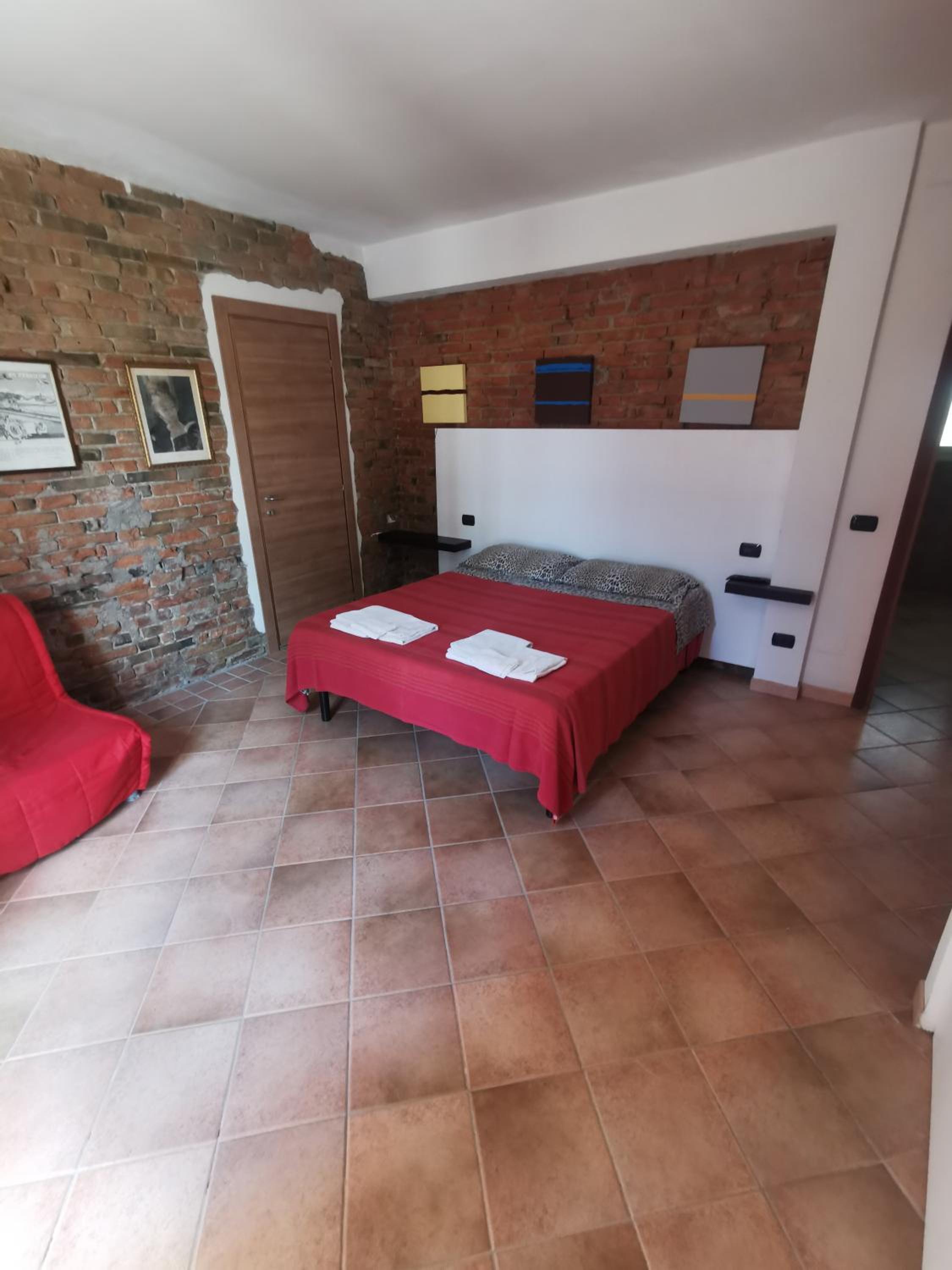 Double Room with Extra Bed photo 1