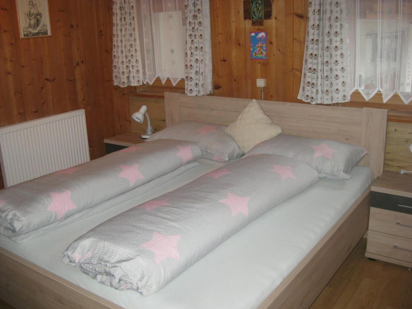 Three-Bedroom Apartment with Mountain View photo 3