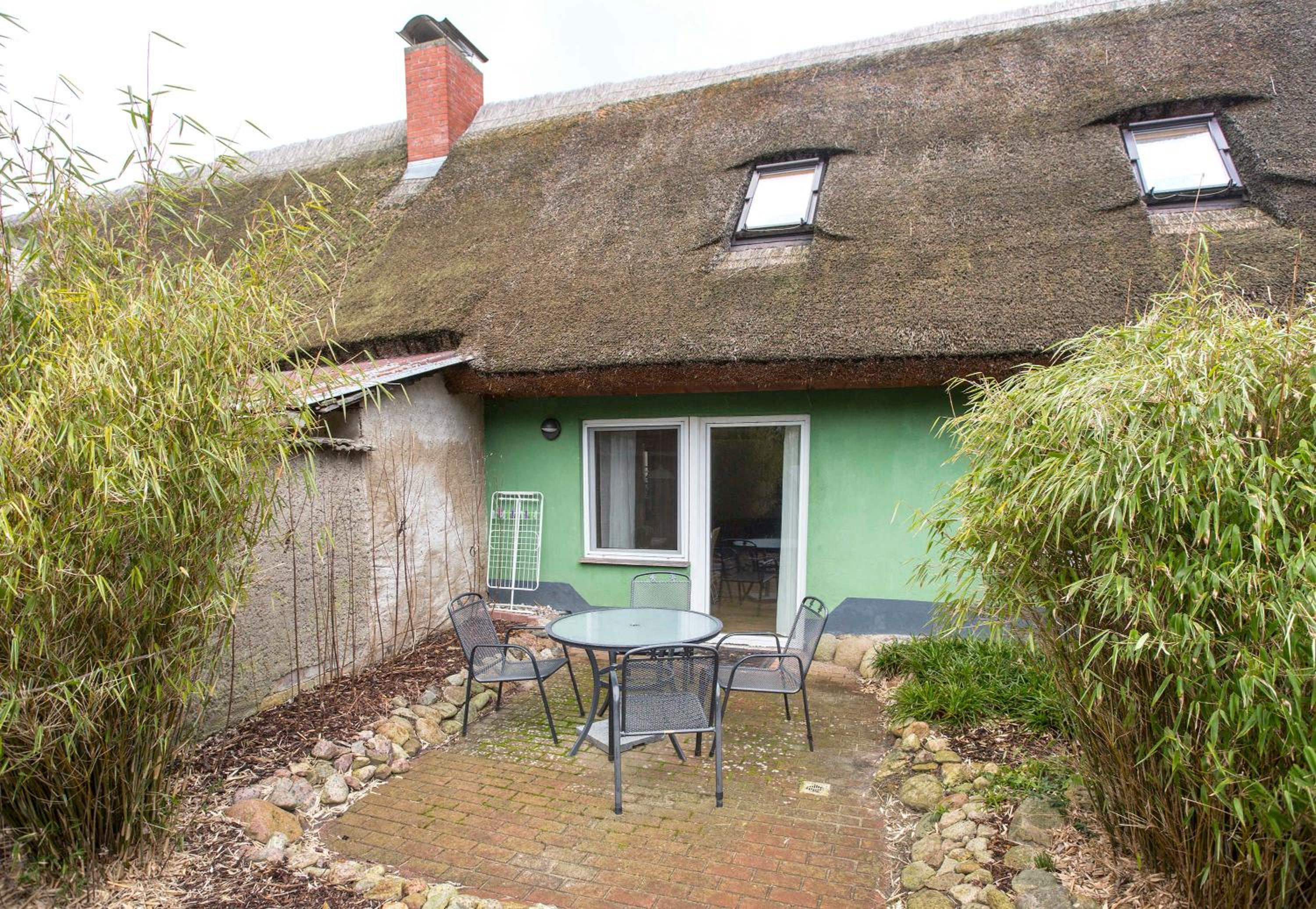Two-Bedroom House photo 3